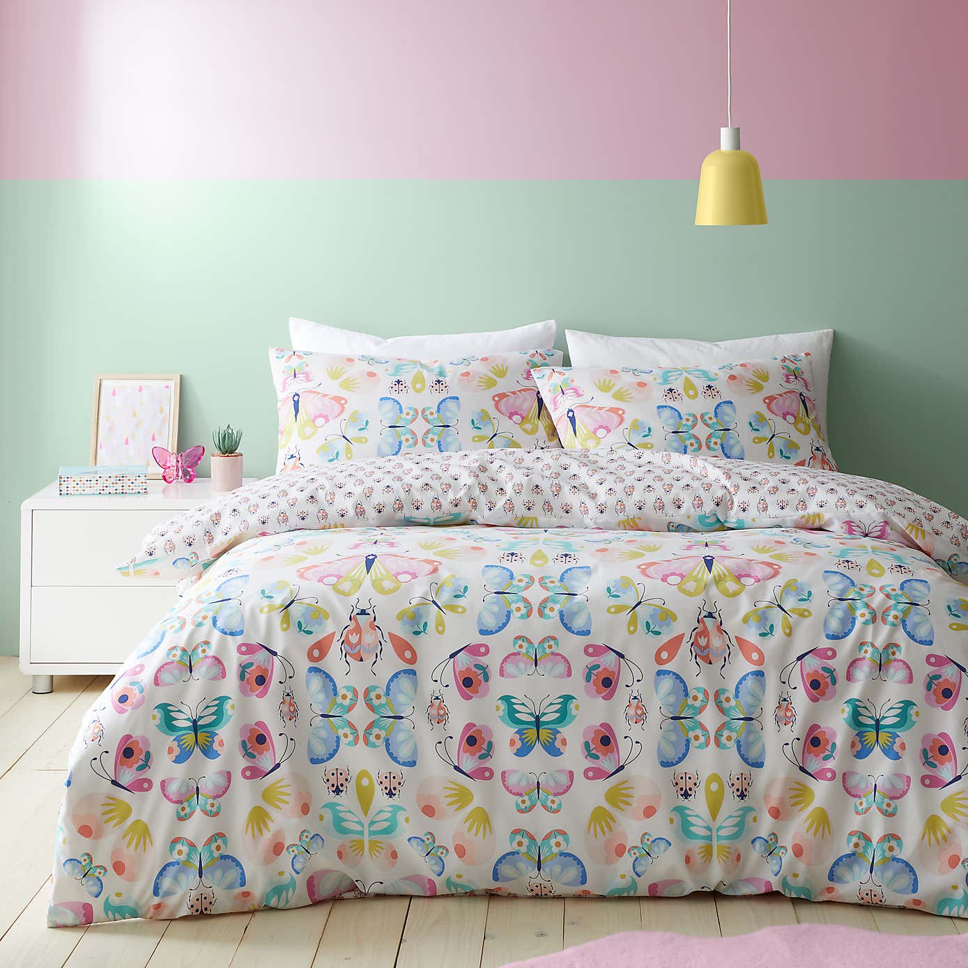 Kaleidoscope Bugs Reversible Duvet Cover and Pillowcase Set