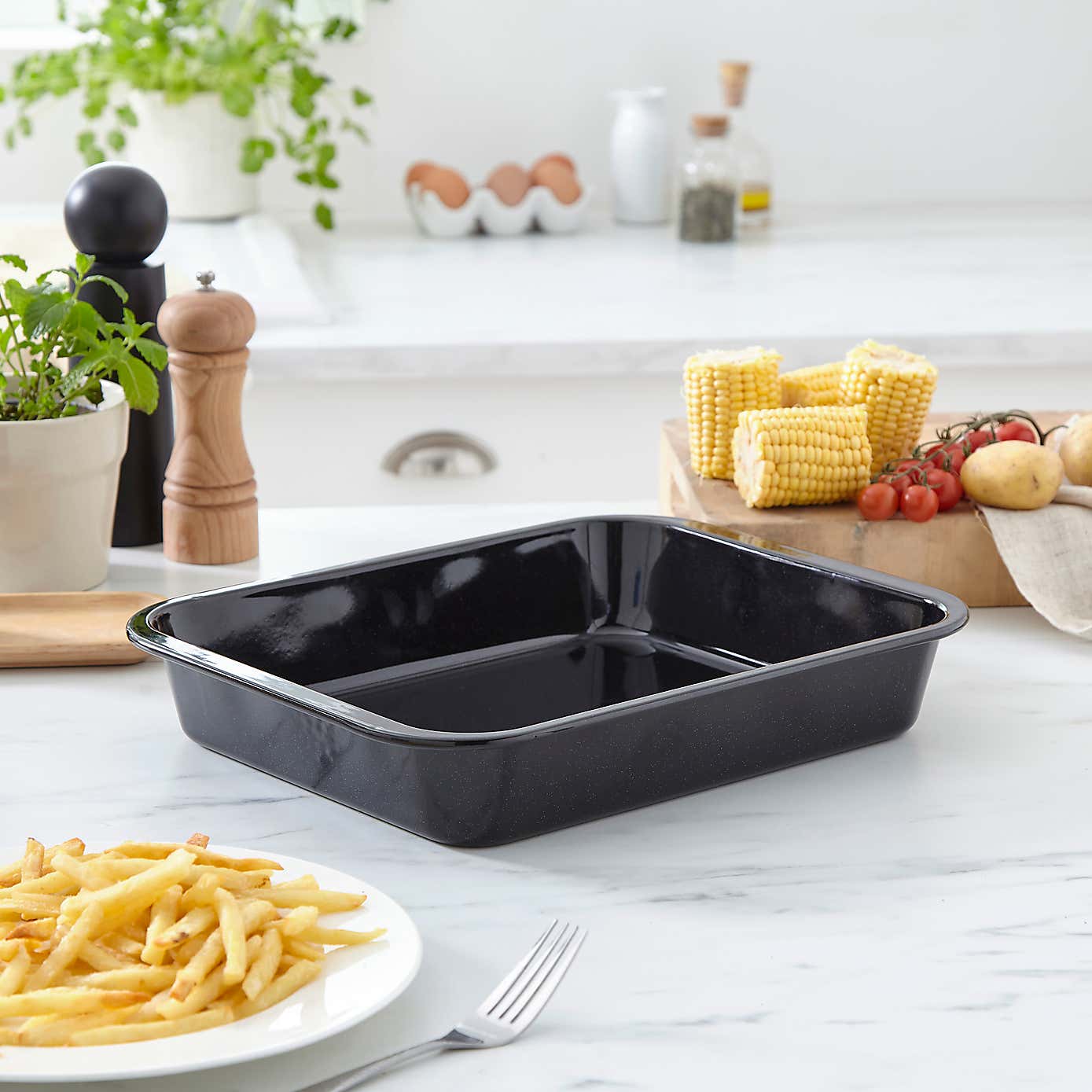 Vitreous Enamel 36cm Roaster