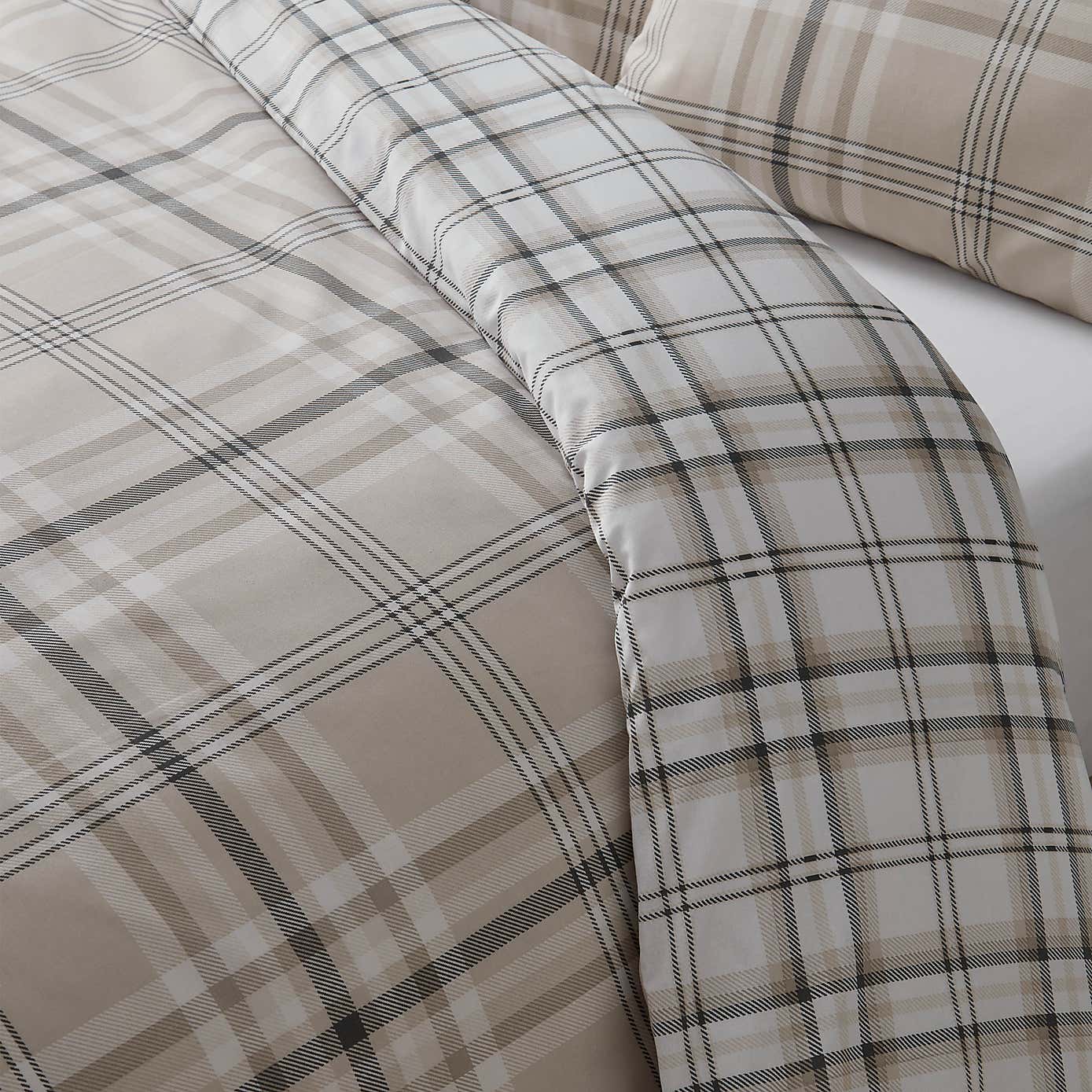 Catherine Lansfield Kelso Patchwork Duvet Cover Set