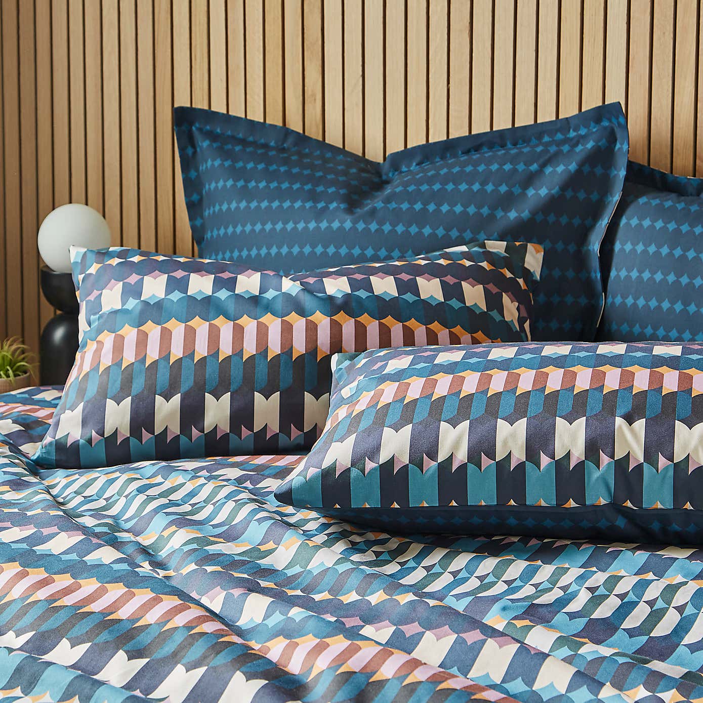 Oden Geometric Oxford Pillowcase
