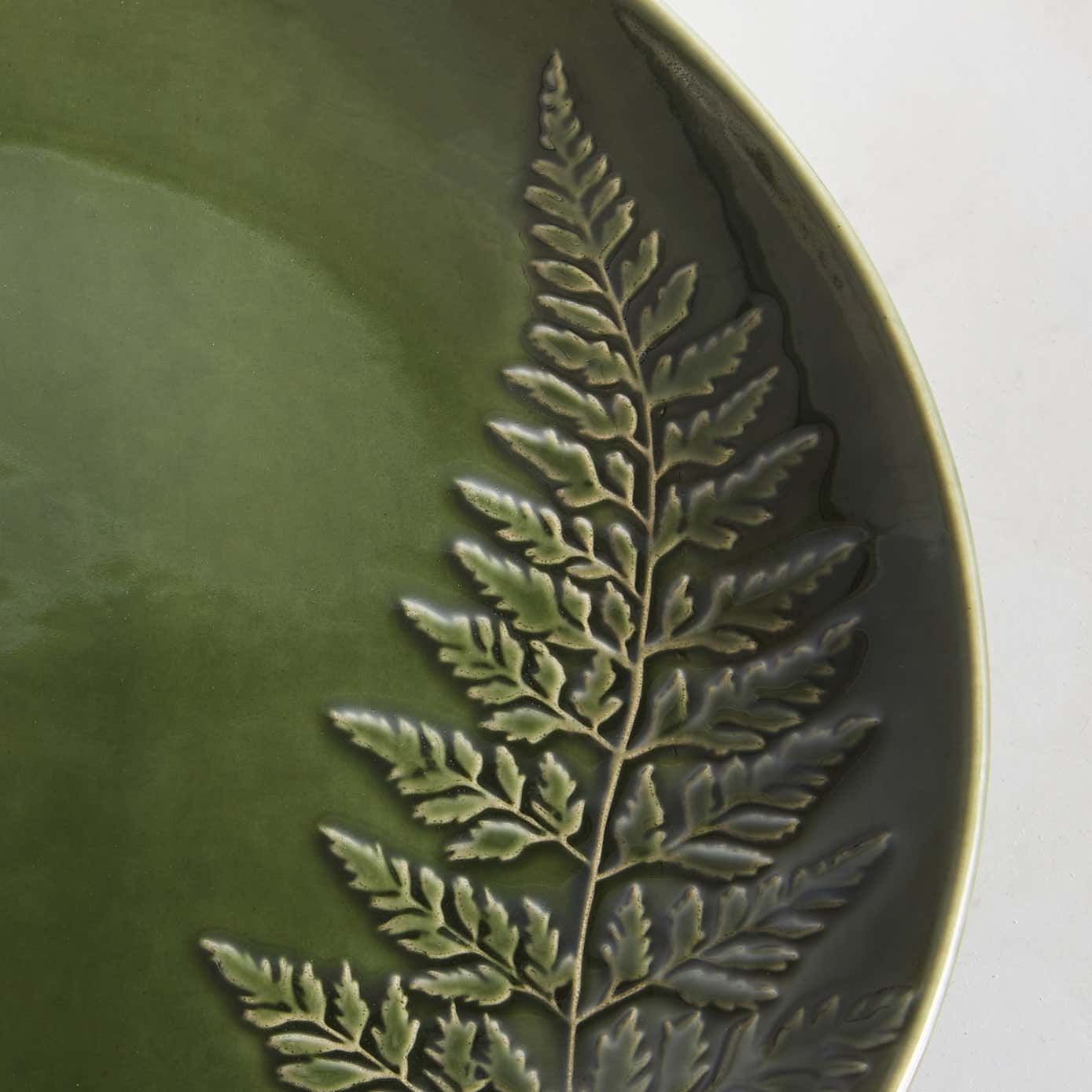 Embossed Fern Dinner Plate