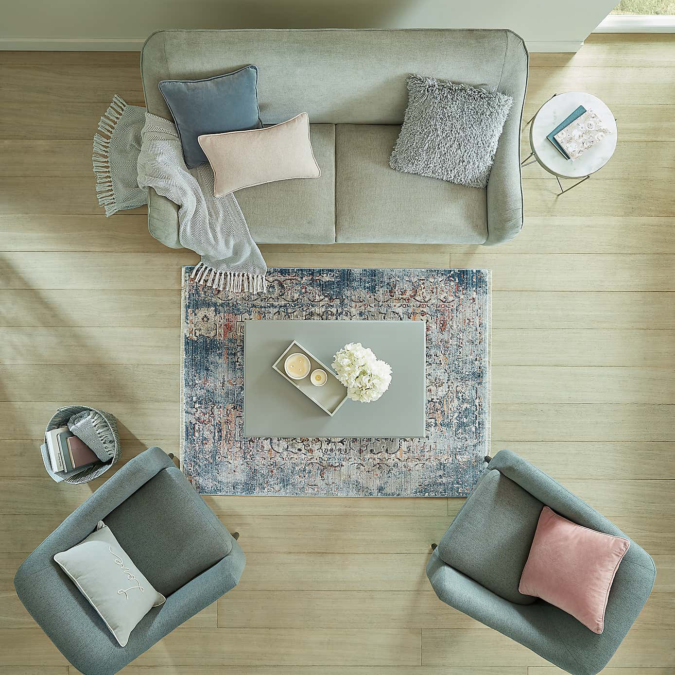 Soraya Blue Traditional Rug