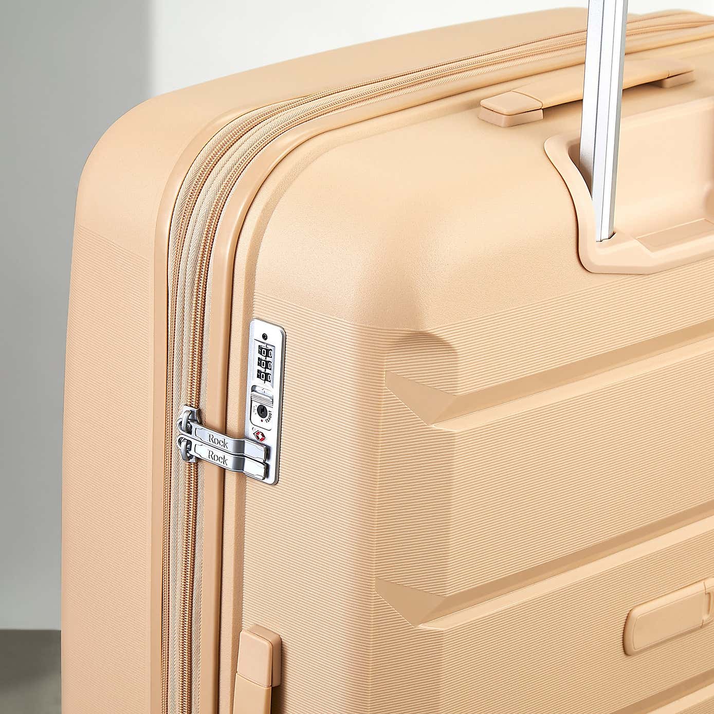 Rock Luggage Tulum Suitcase