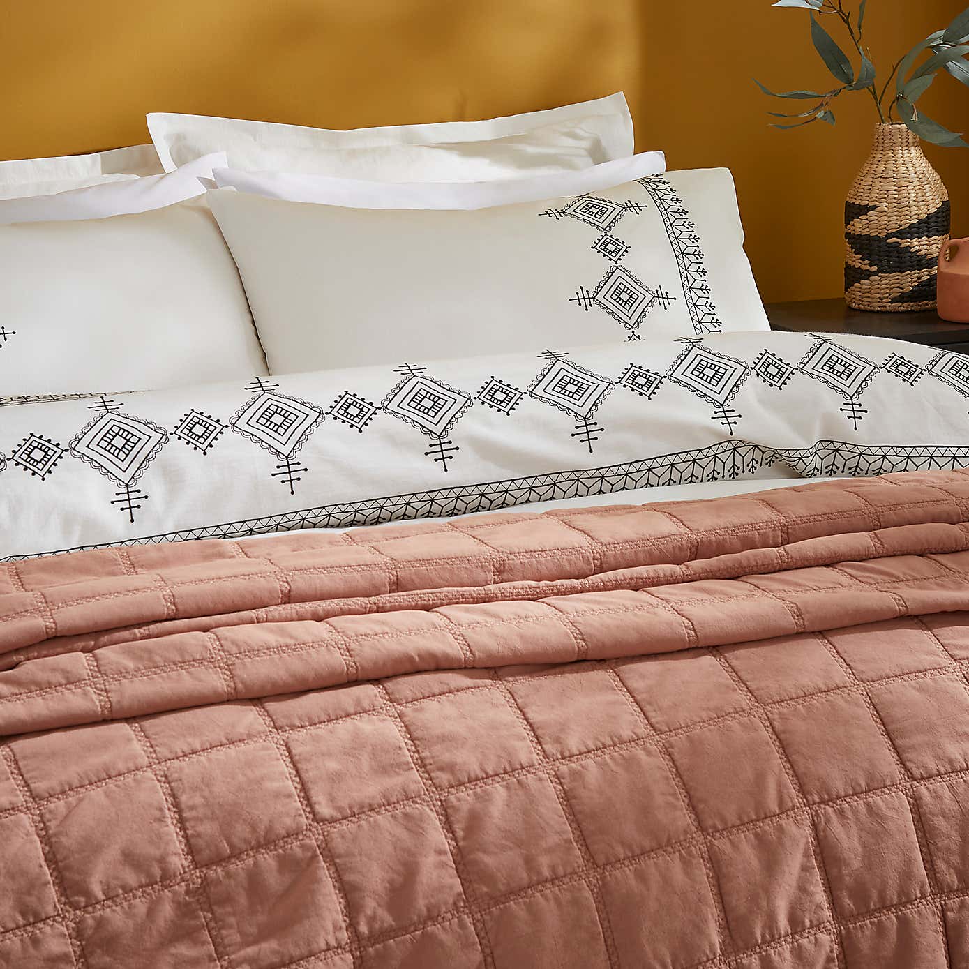 Embroidered Inca 100% Cotton Duvet Cover and Pillowcase Set