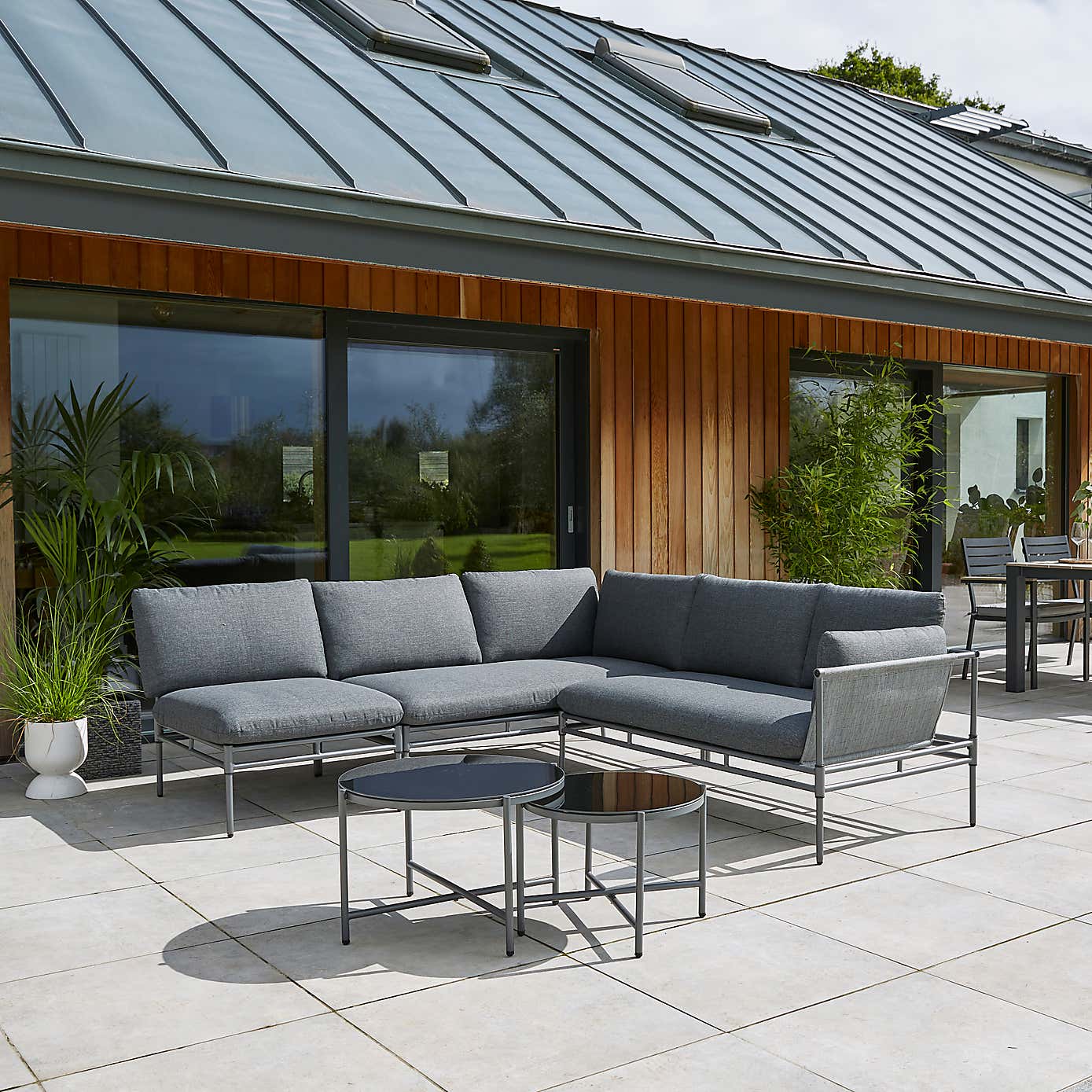 Manhattan Large Corner Sofa Set