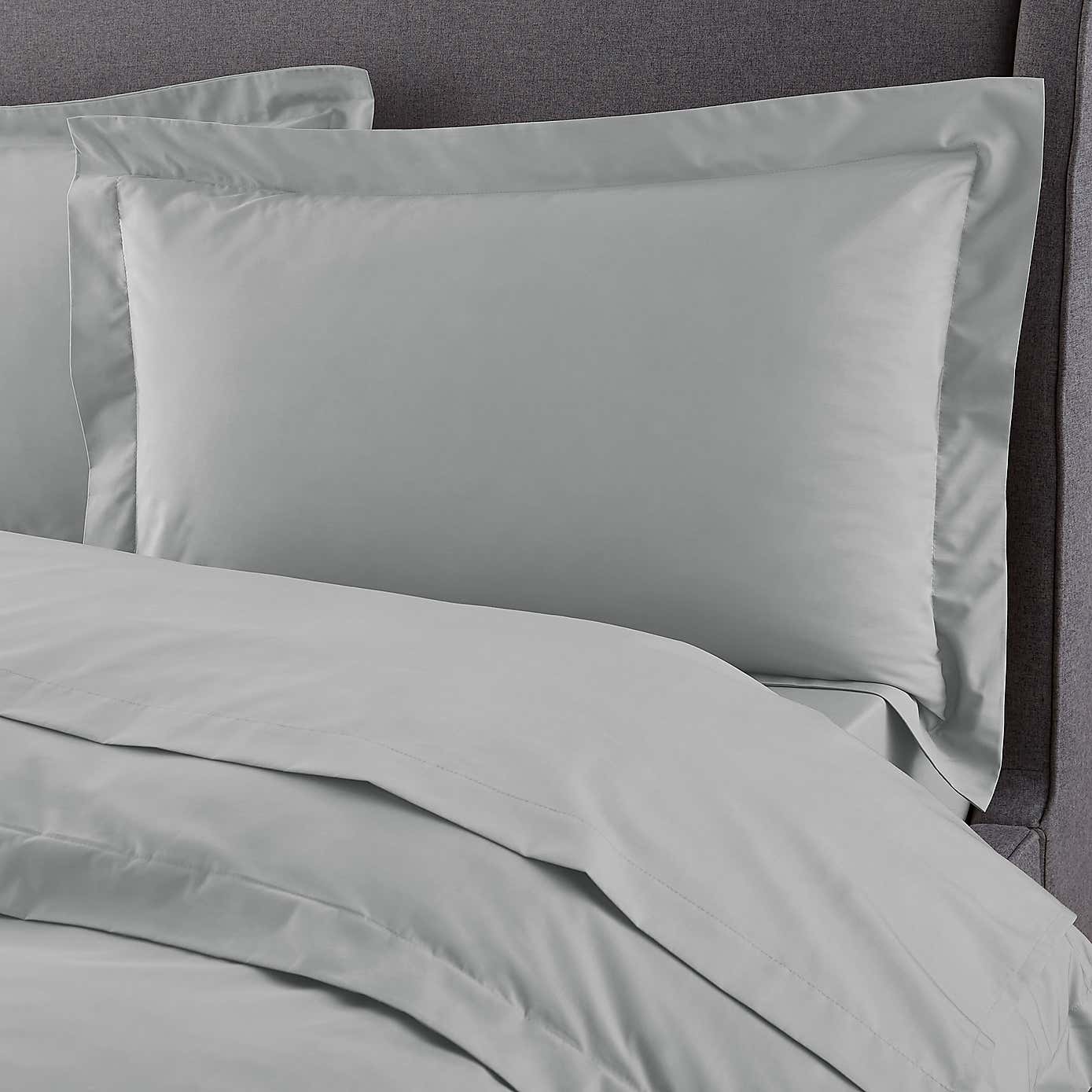 Hotel T230 Crisp Cotton Percale Oxford Pillowcase