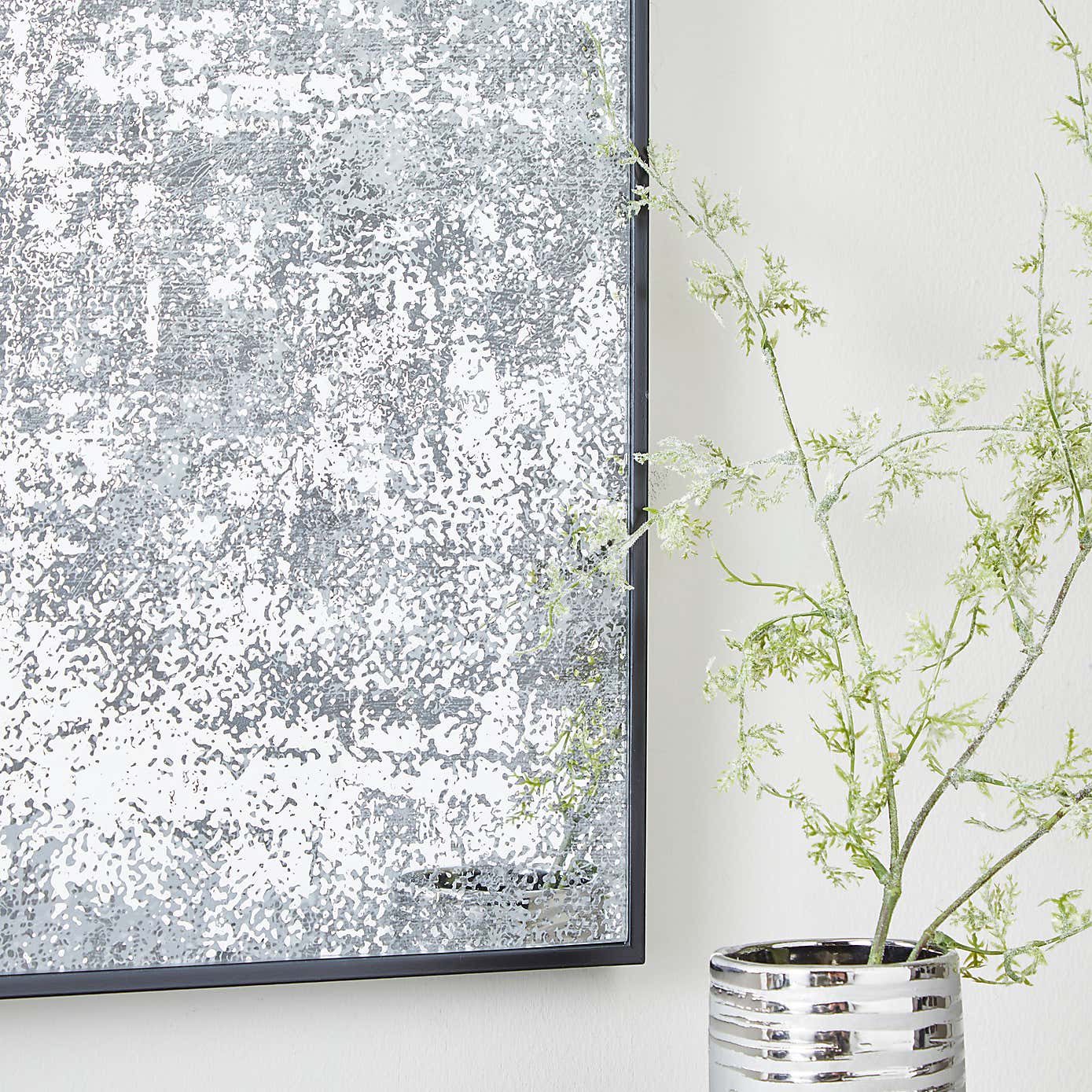 Distressed Rectangle Wall Mirror