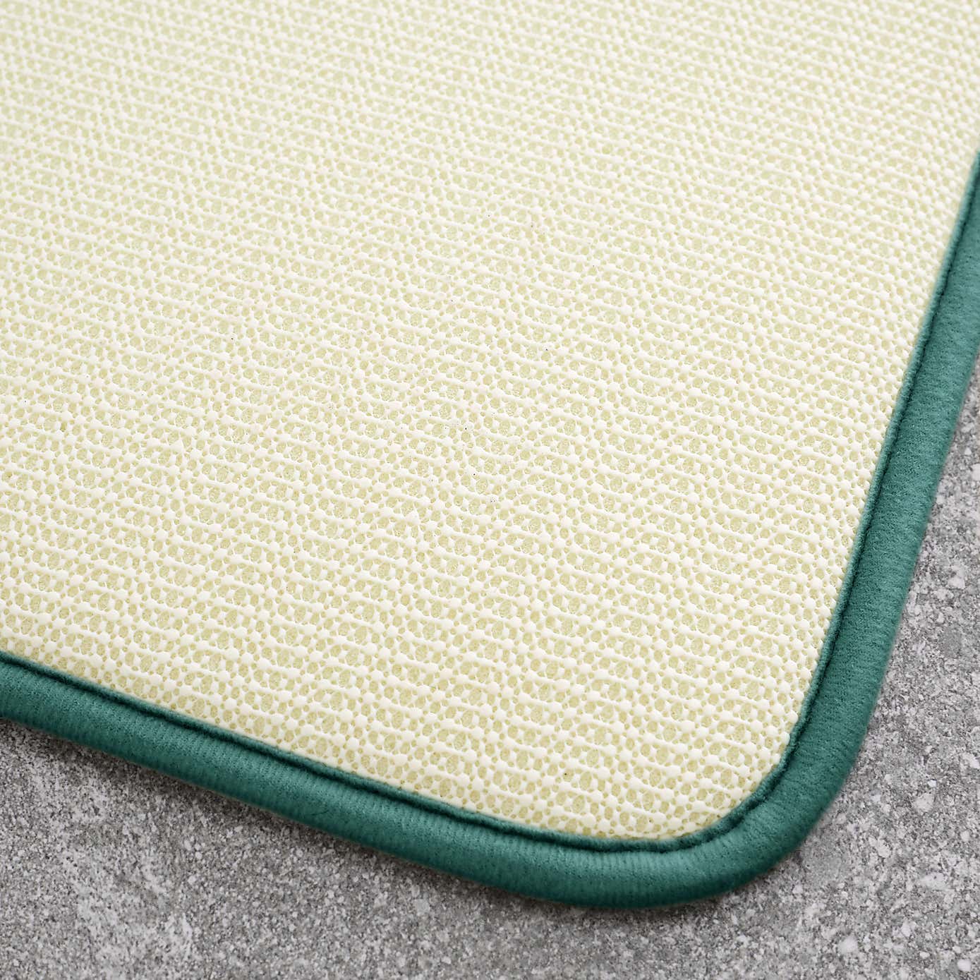 Catherine Lansfield Anti Bacterial Memory Foam Bath Mat and Pedestal Mat