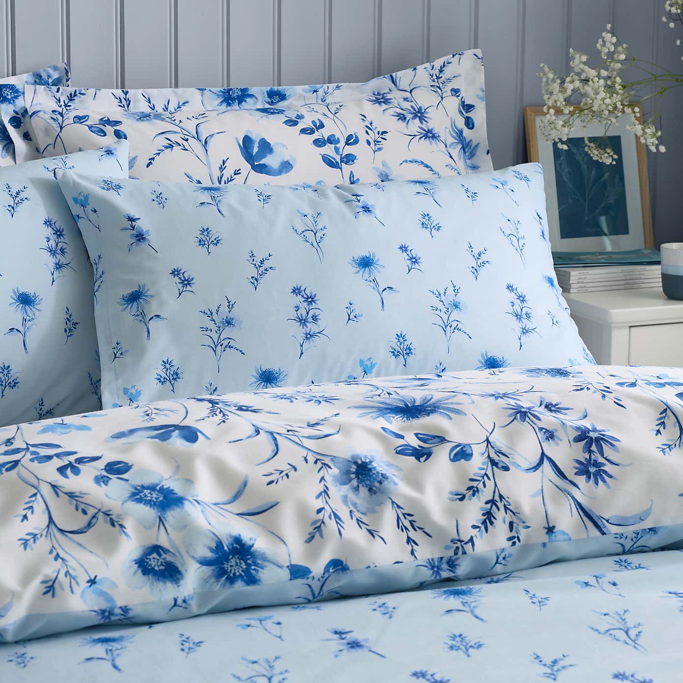 Foxley Ditsy Duvet Cover & Pillowcase Set