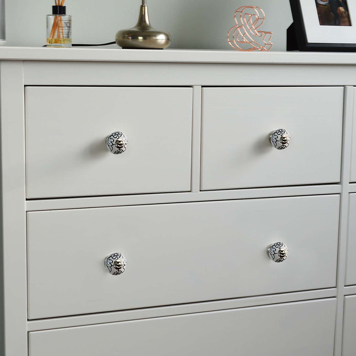 Set of 6 Nicola Spring Black Blooms Round Drawer Knobs