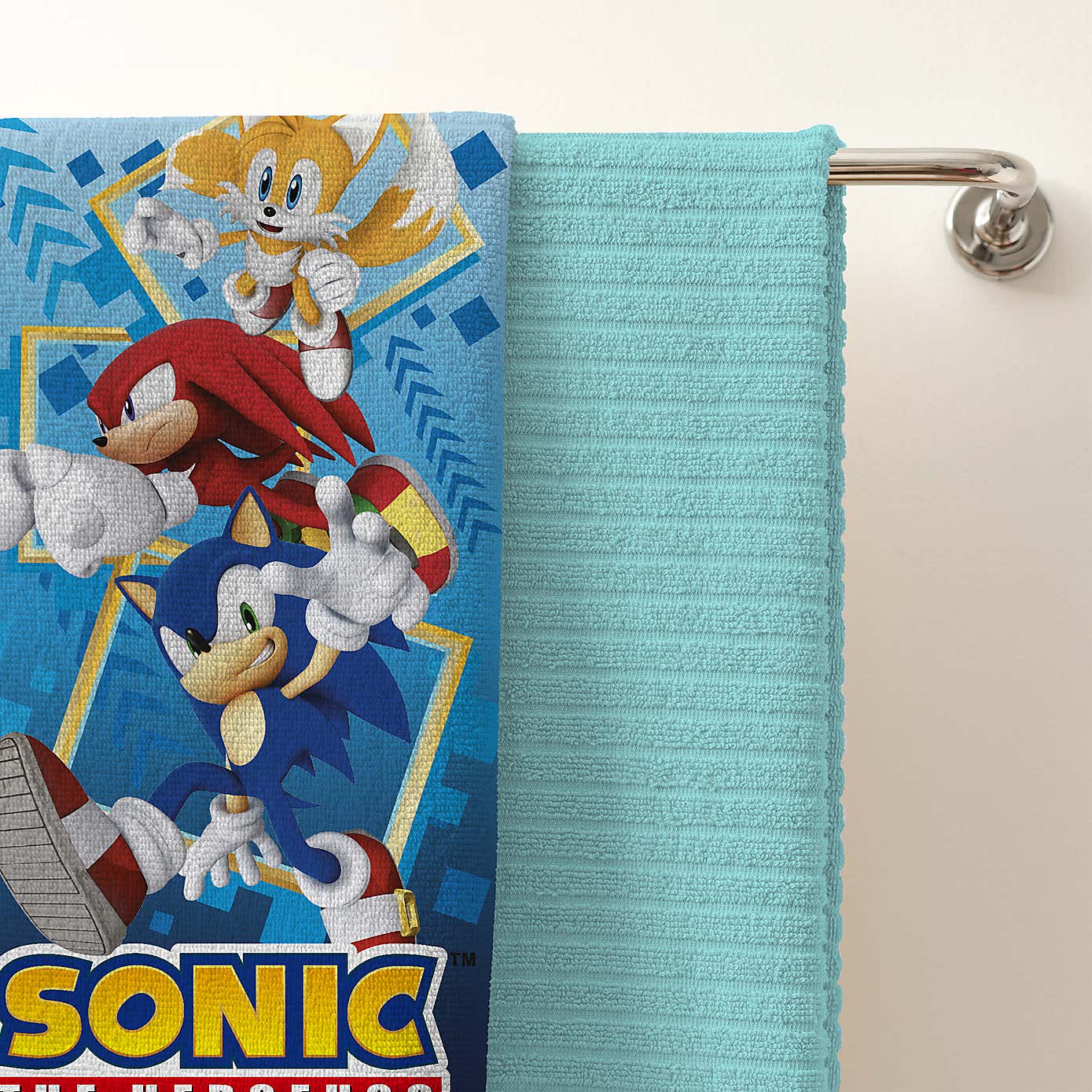 Sonic the Hedgehog Cotton Beach Towel