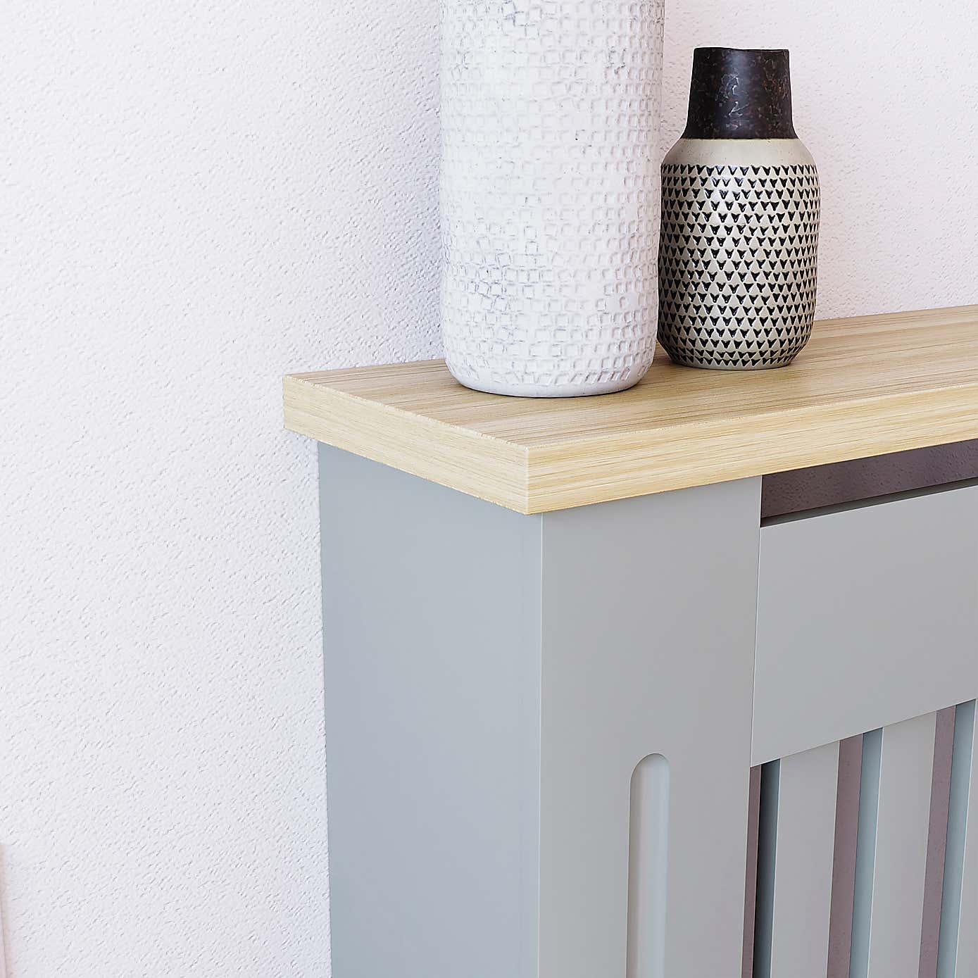 Vida Designs Arlington Radiator Cover