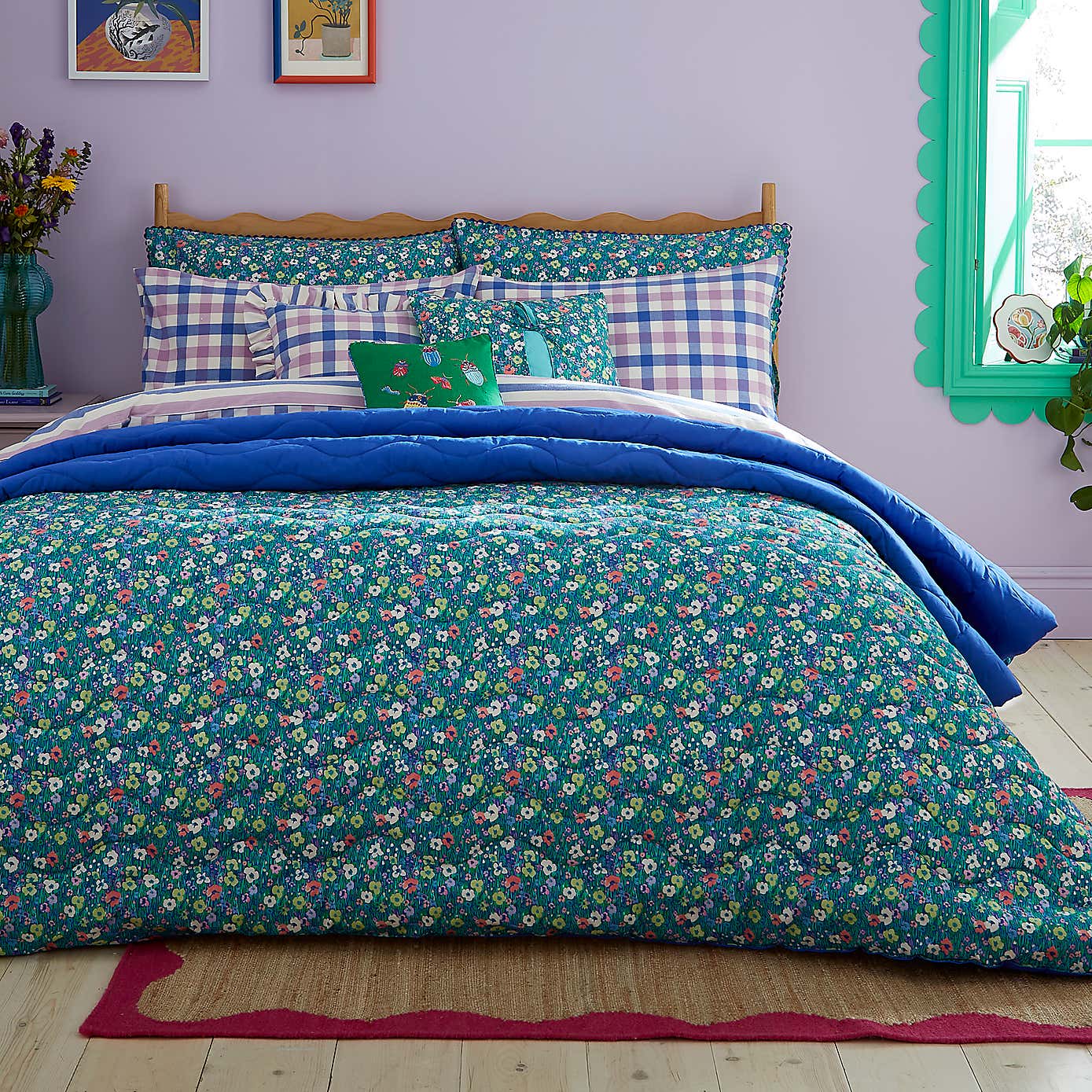 Sophie Robinson Petal Meadow Bedspread