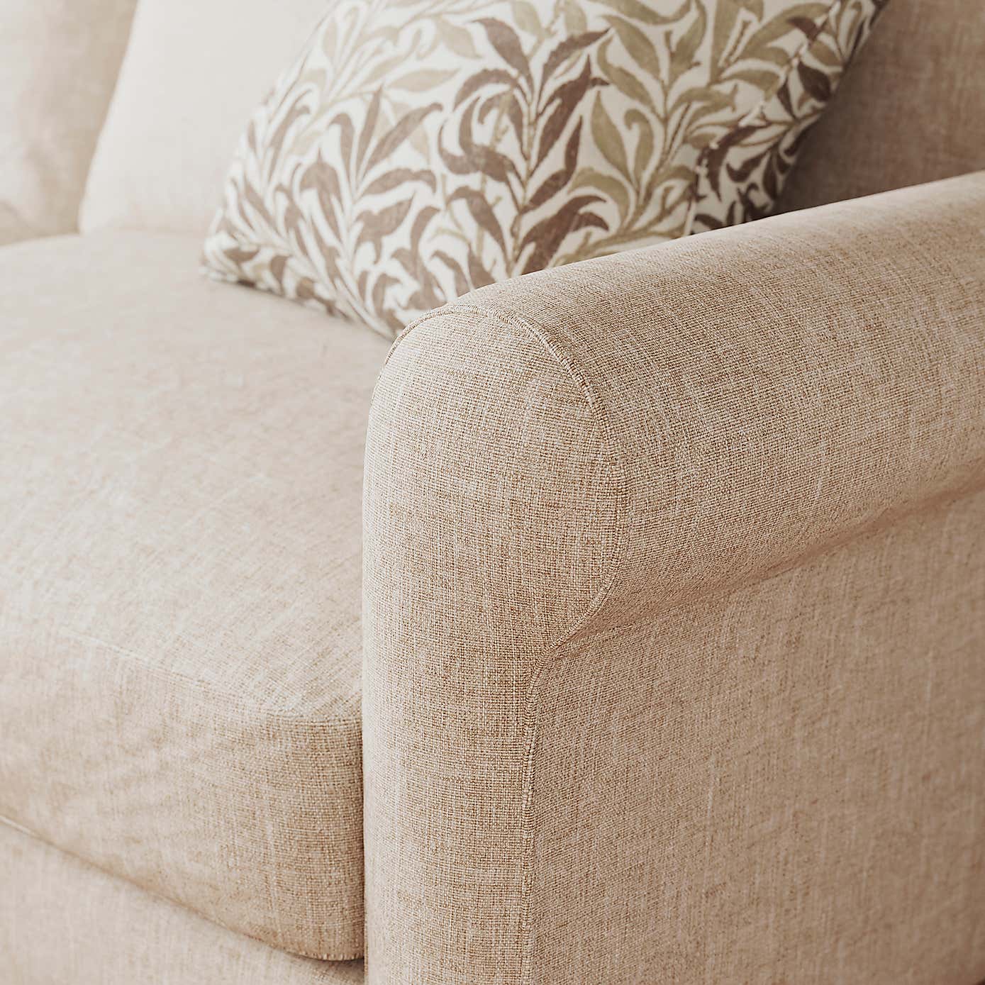 Maeve Compact Flatweave Corner Chaise Sofa