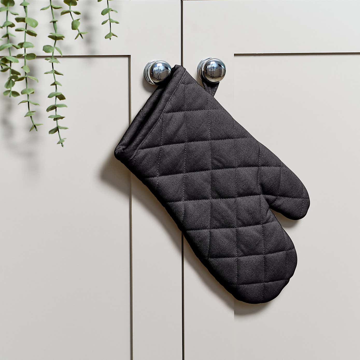 Dexam Set of 2 Love Colour Single Oven Gloves