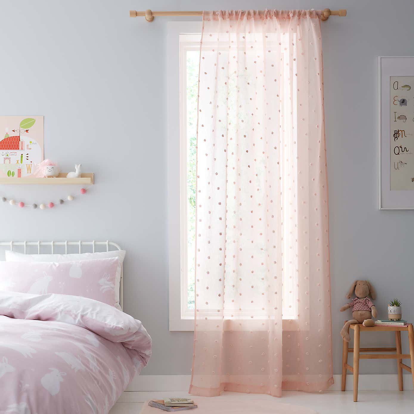 Tufted Slot Top Single Voile Panel