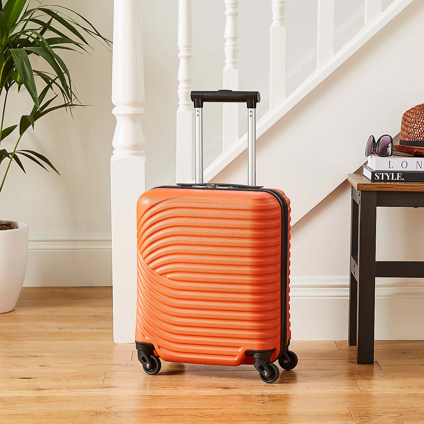 Elements Hard Shell Suitcase