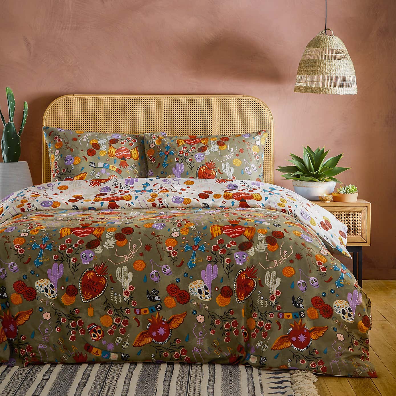 Riviera La Vida 144 Thread Count Reversible Duvet Cover & Pillowcase Set