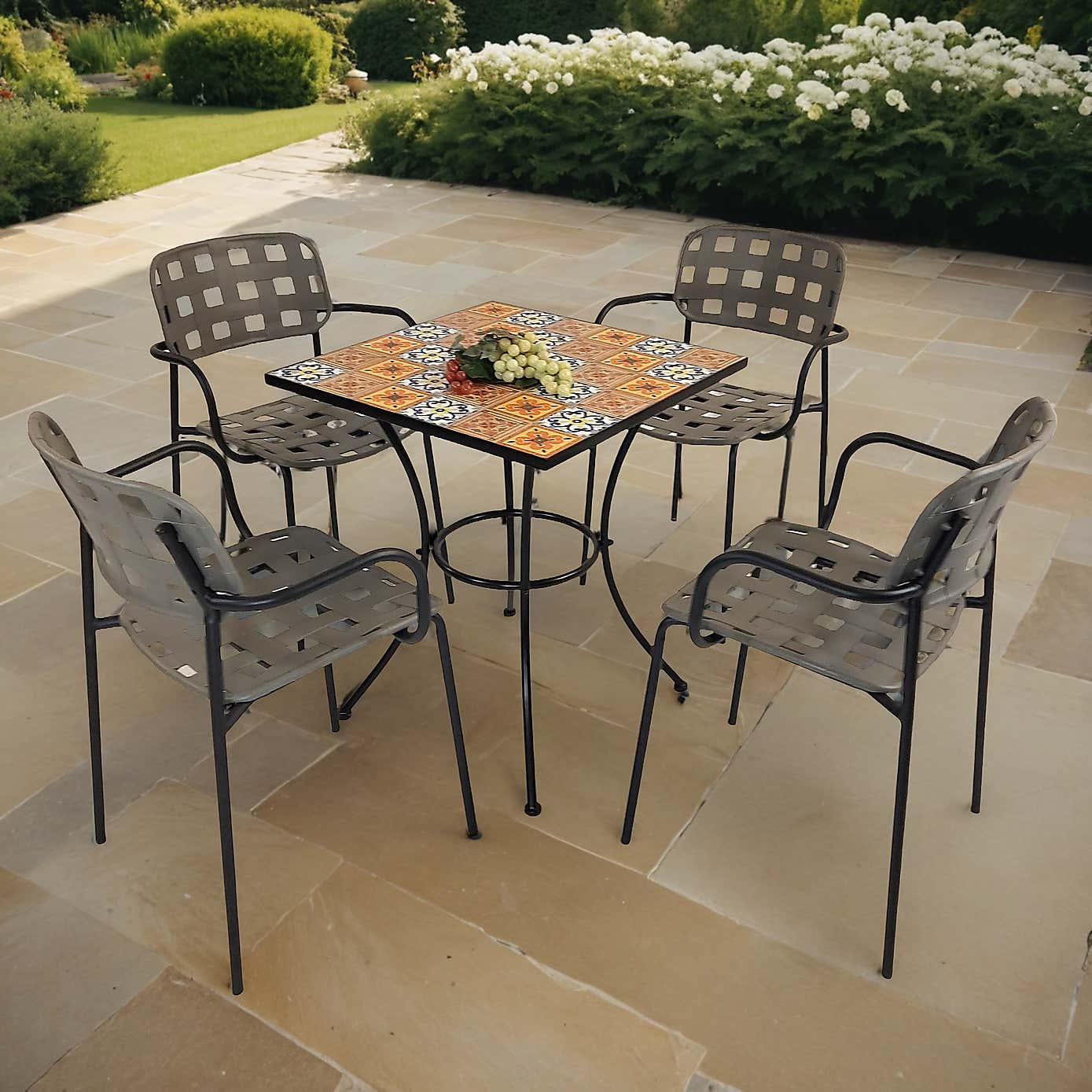 Summer Terrace Torrington Square Patio Table with 4 Karin Chairs