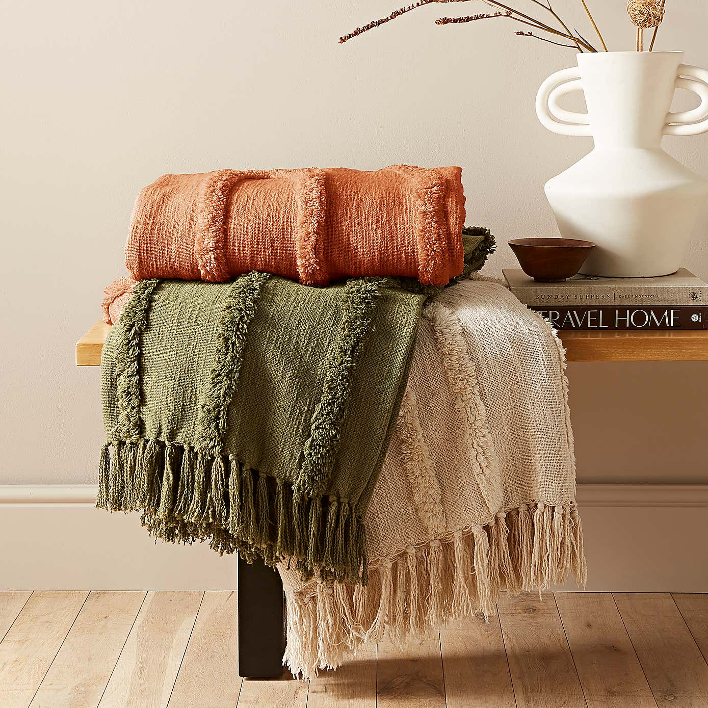 Curves Throw 130cm x 170cm