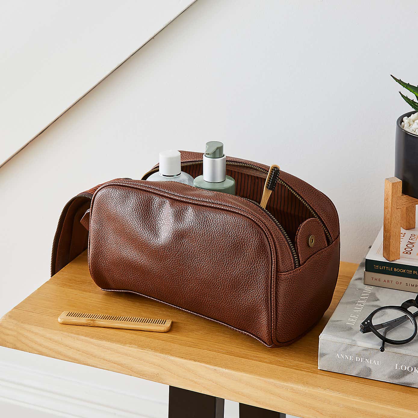 Leather Wash Bag