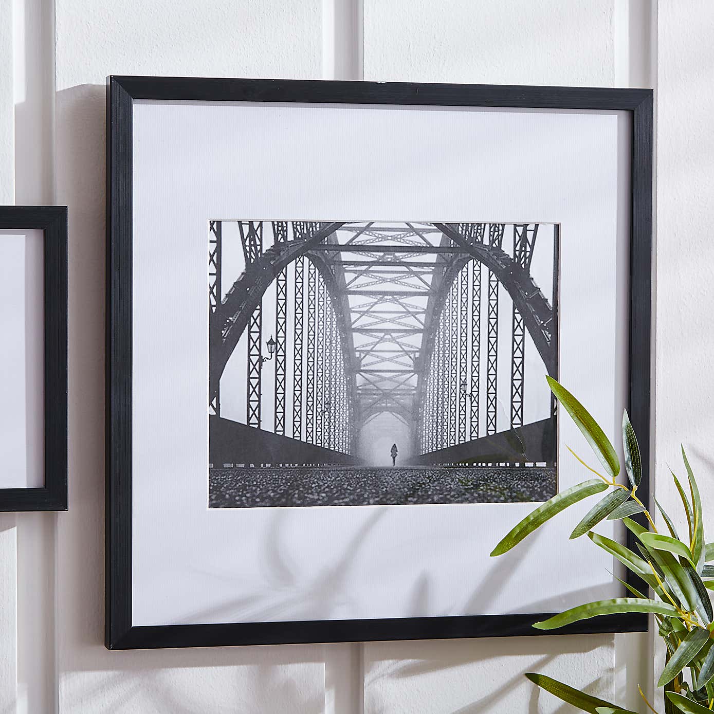 Oversized Mount Square Photo Frame