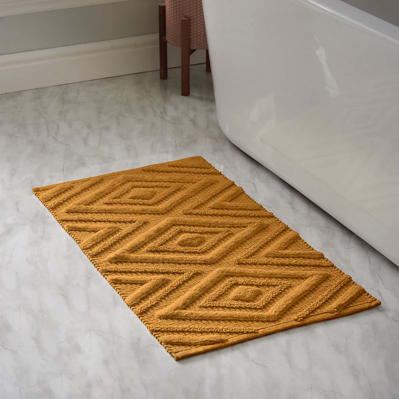 Global Woven and Tufted Bath Mat