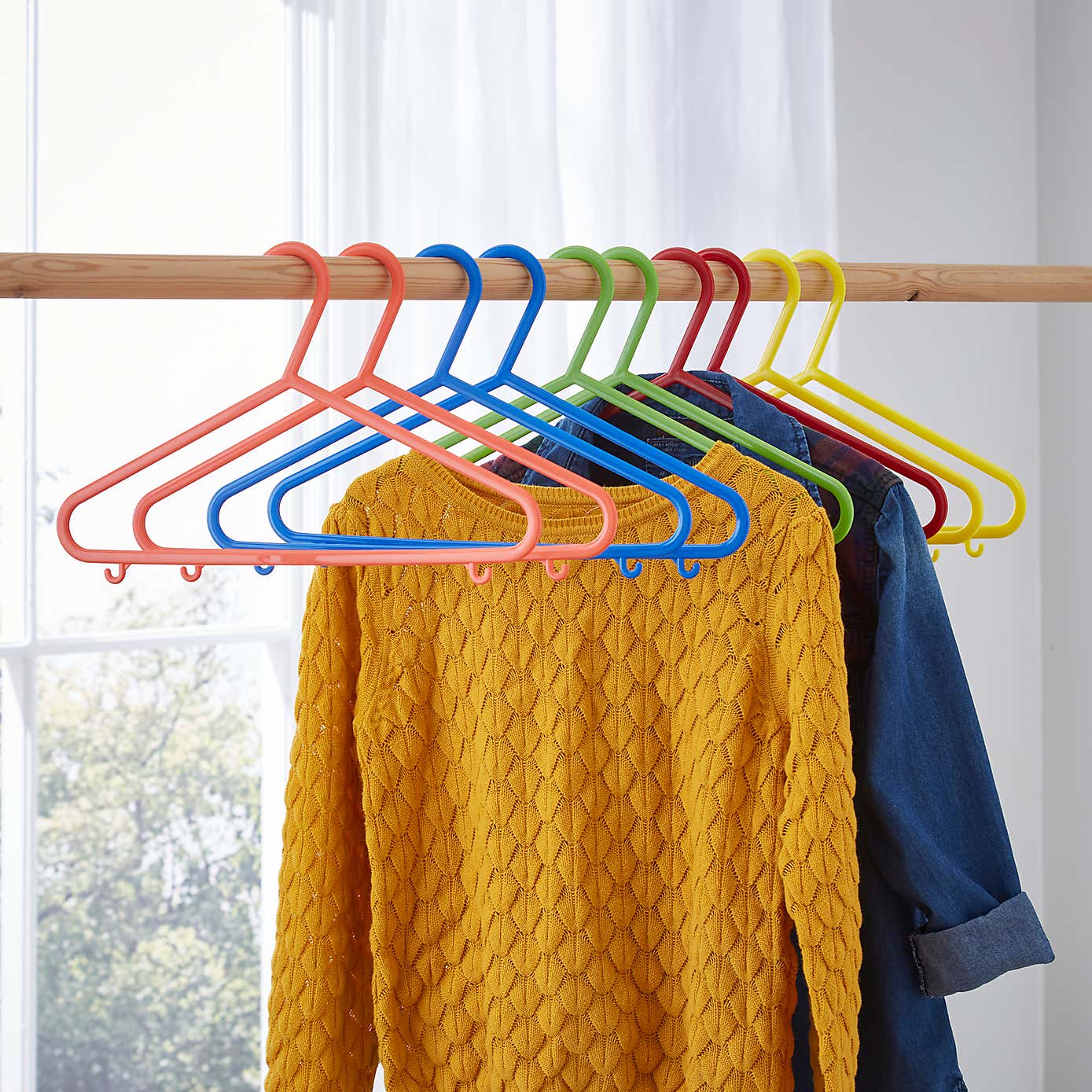 Pack of 10 Kids Plastic Hangers