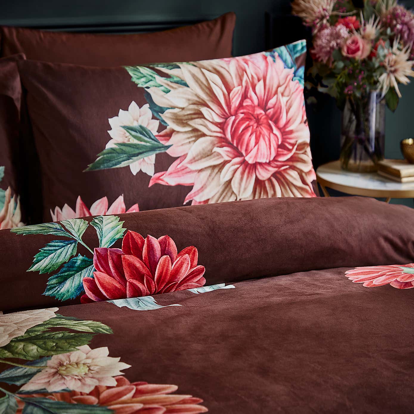 Allouise Floral Brown Duvet Cover and Pillowcase Set