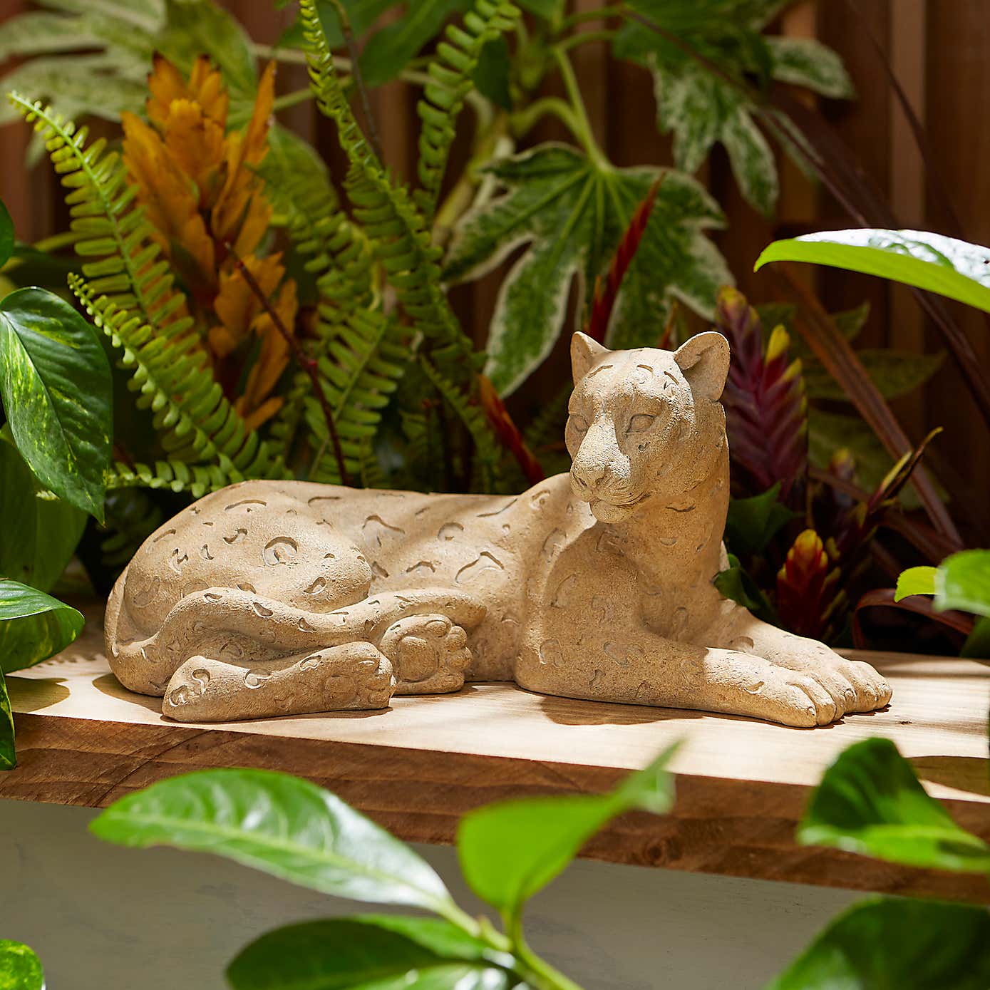 Leopard Indoor Outdoor Ornament