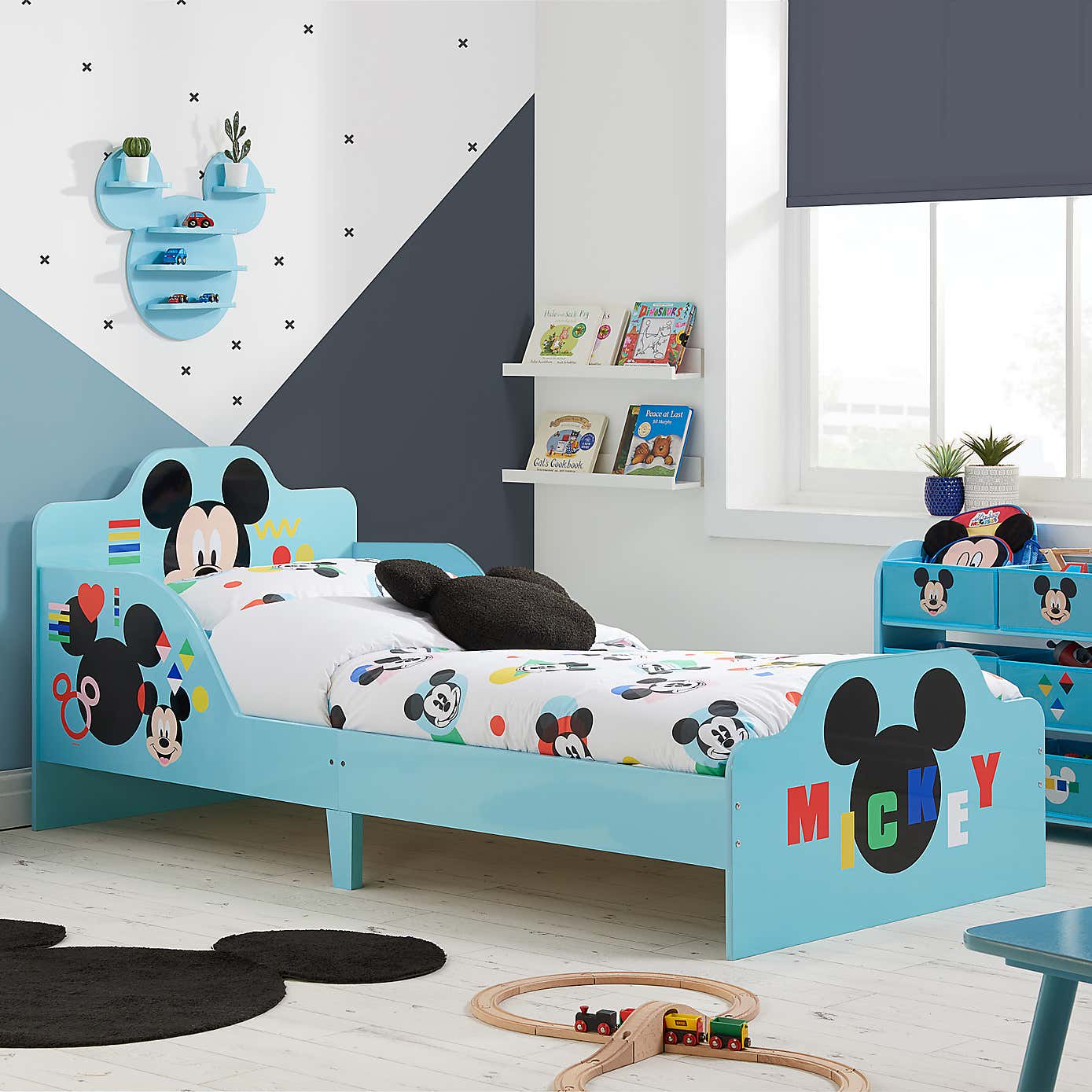 Mickey Mouse Single Bed