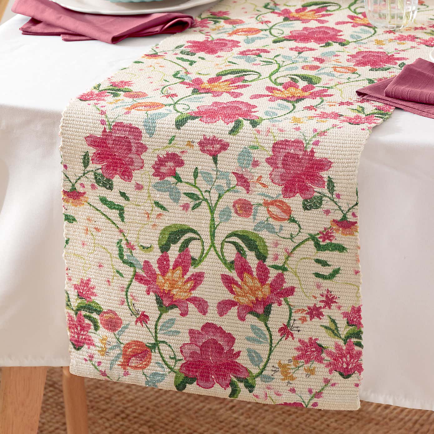 Wylder Nature Claudia Floral Table Runner