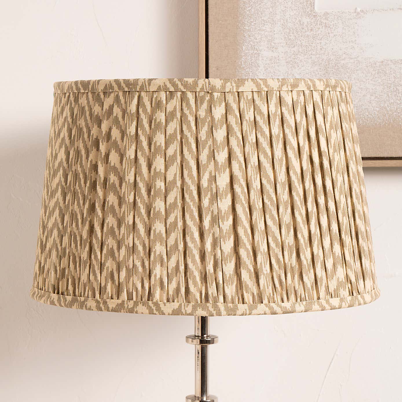 Vienna Chevron Mushroom Pleat Shade