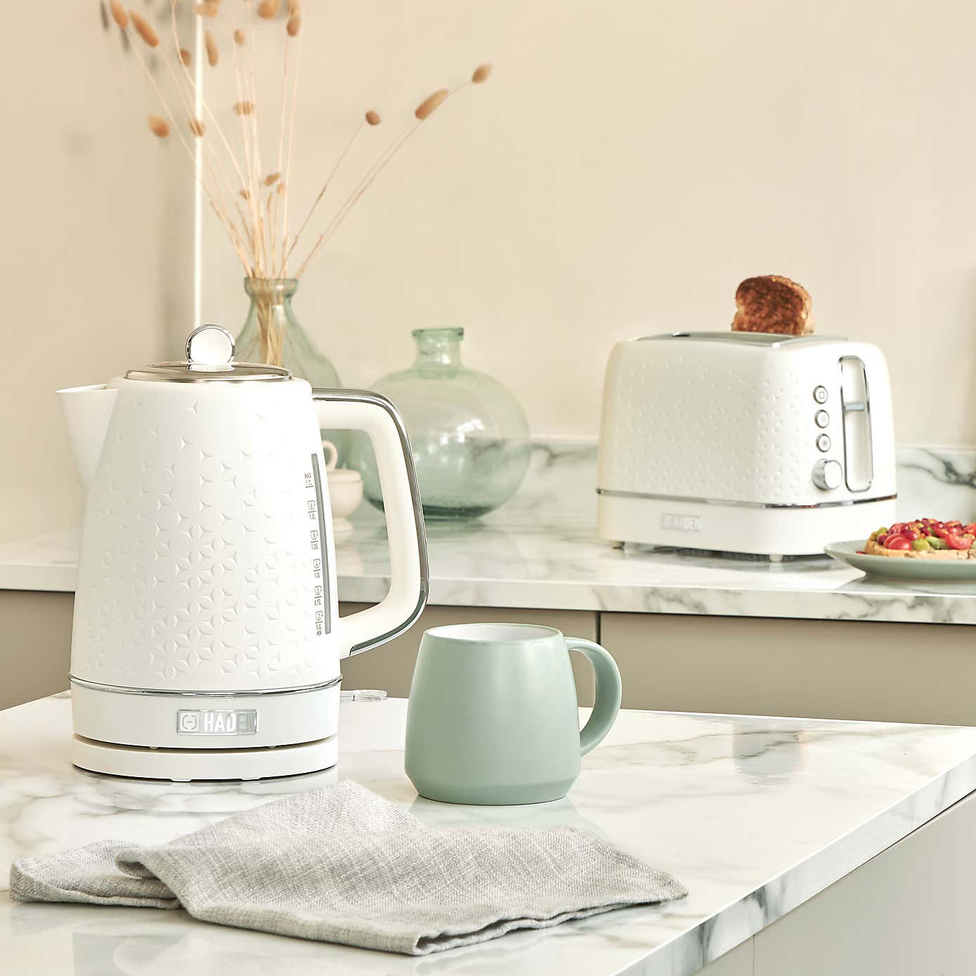 Haden Starbeck 2 Slice Toaster