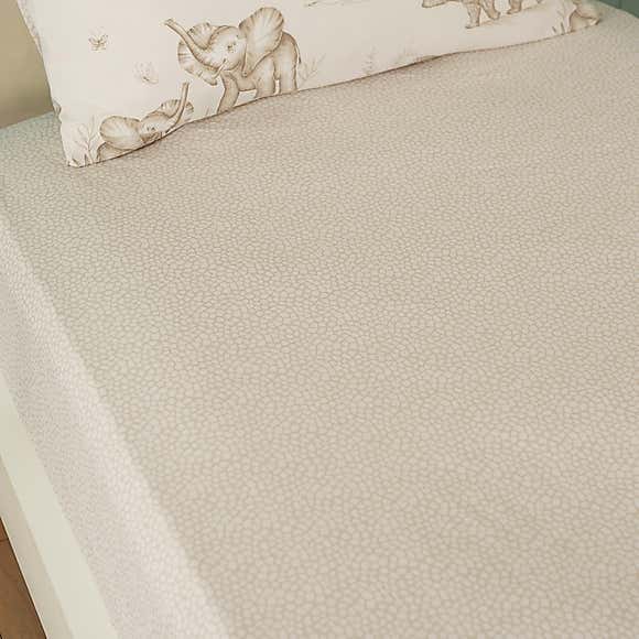 Sketched Animal Set of 2 Fitted Sheets