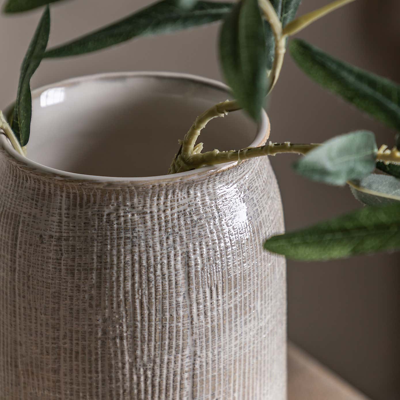 Nyla Stoneware Milk Vase