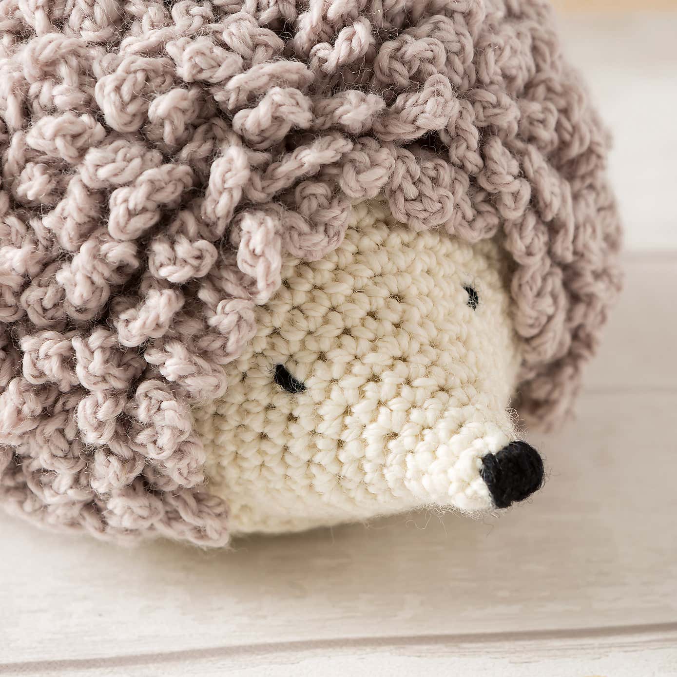 Wool Couture Hedgehog Mink Crochet Kit