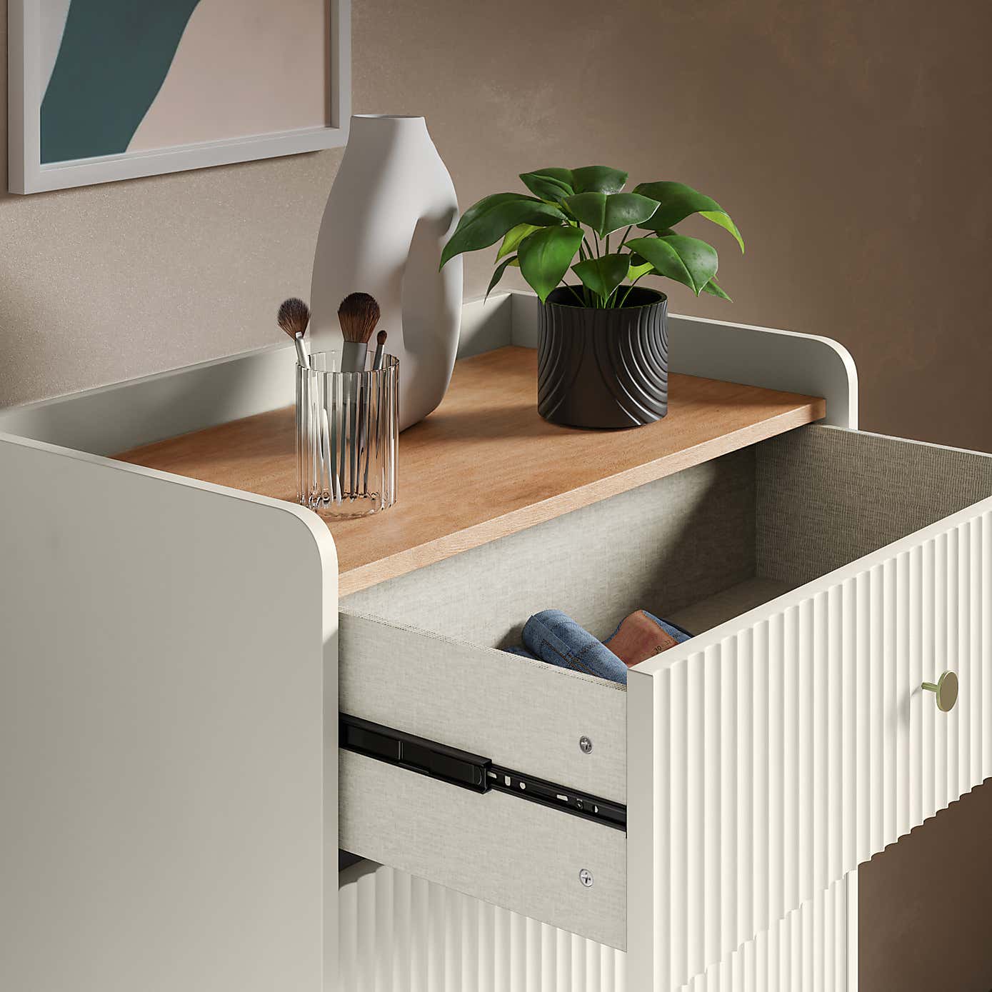 Georgi 5 Drawer Chest