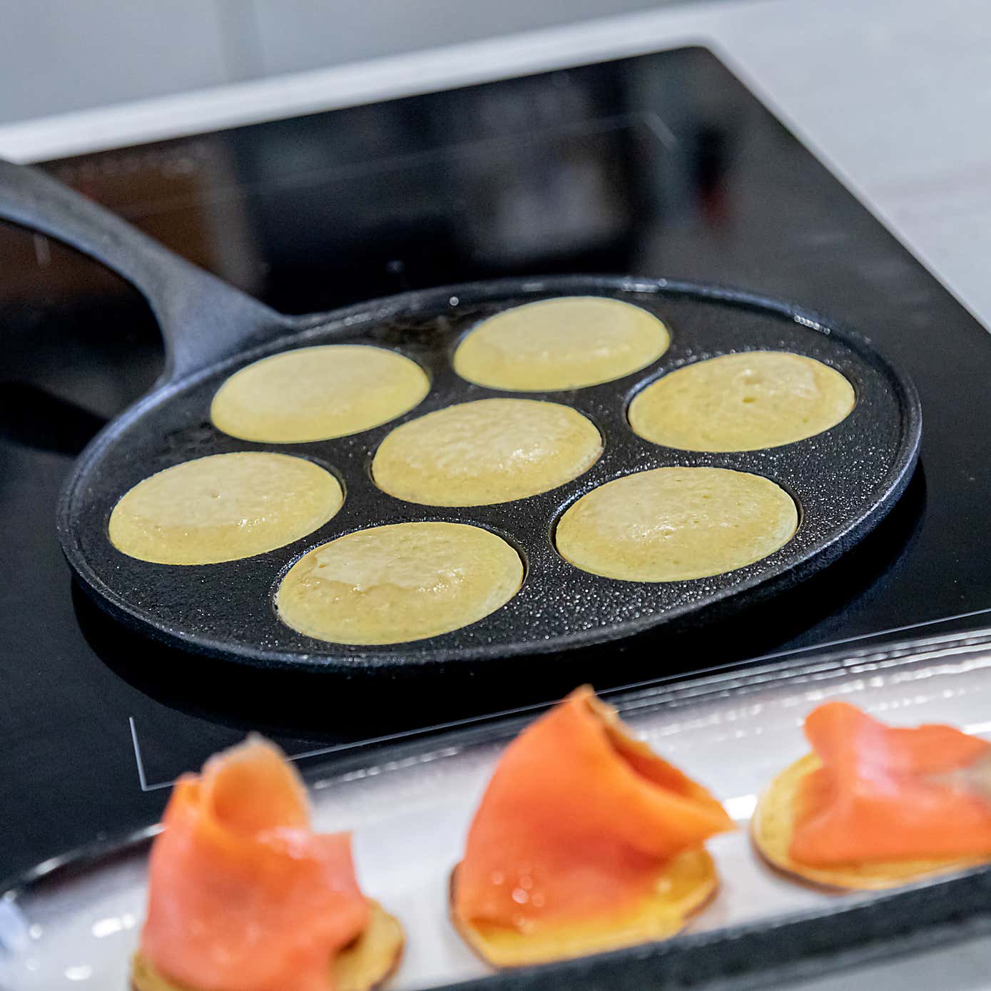 Cast Iron Blinis Mini Pancake Pan
