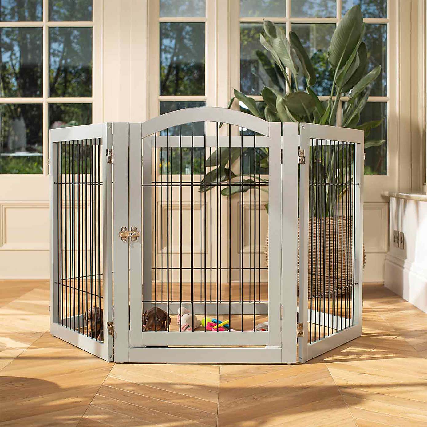 Lords and Labradors Wooden Puppy Play Pen