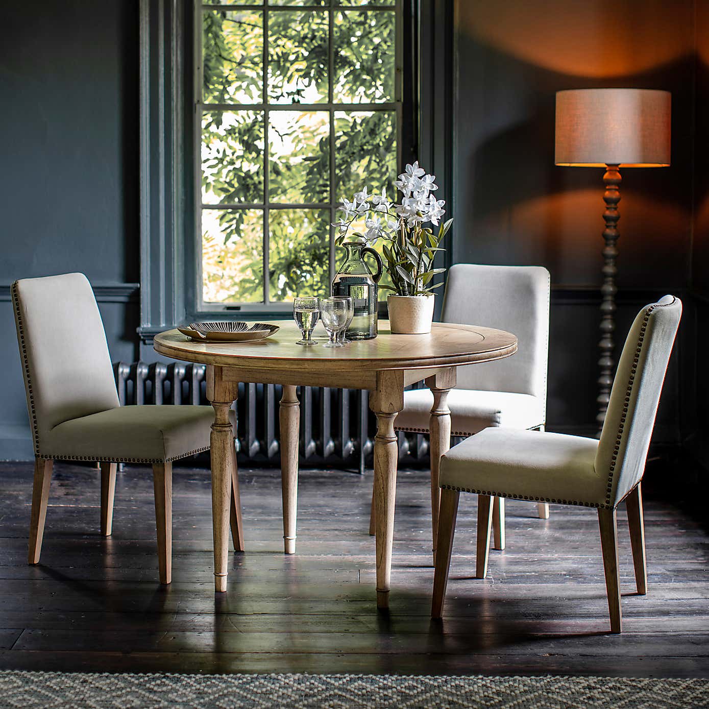 Chester Round Dining Table