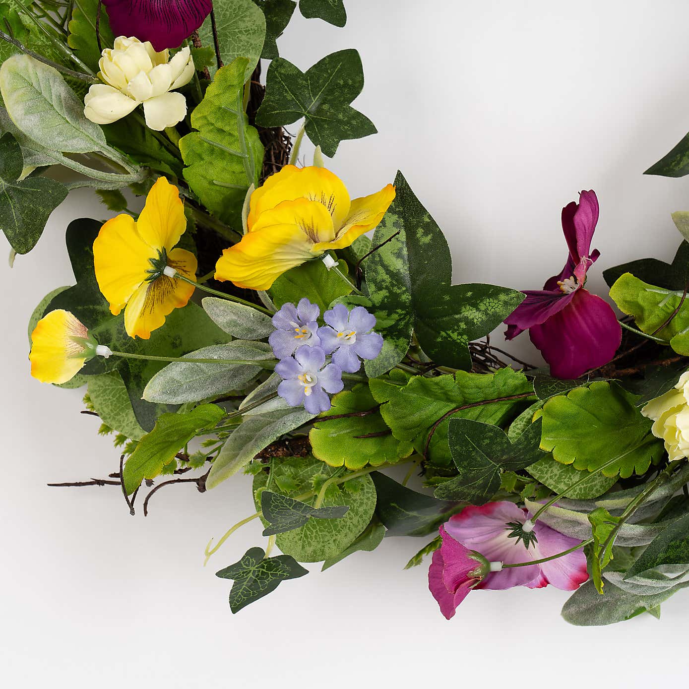 Artificial Spring Floral Pansy Wreath