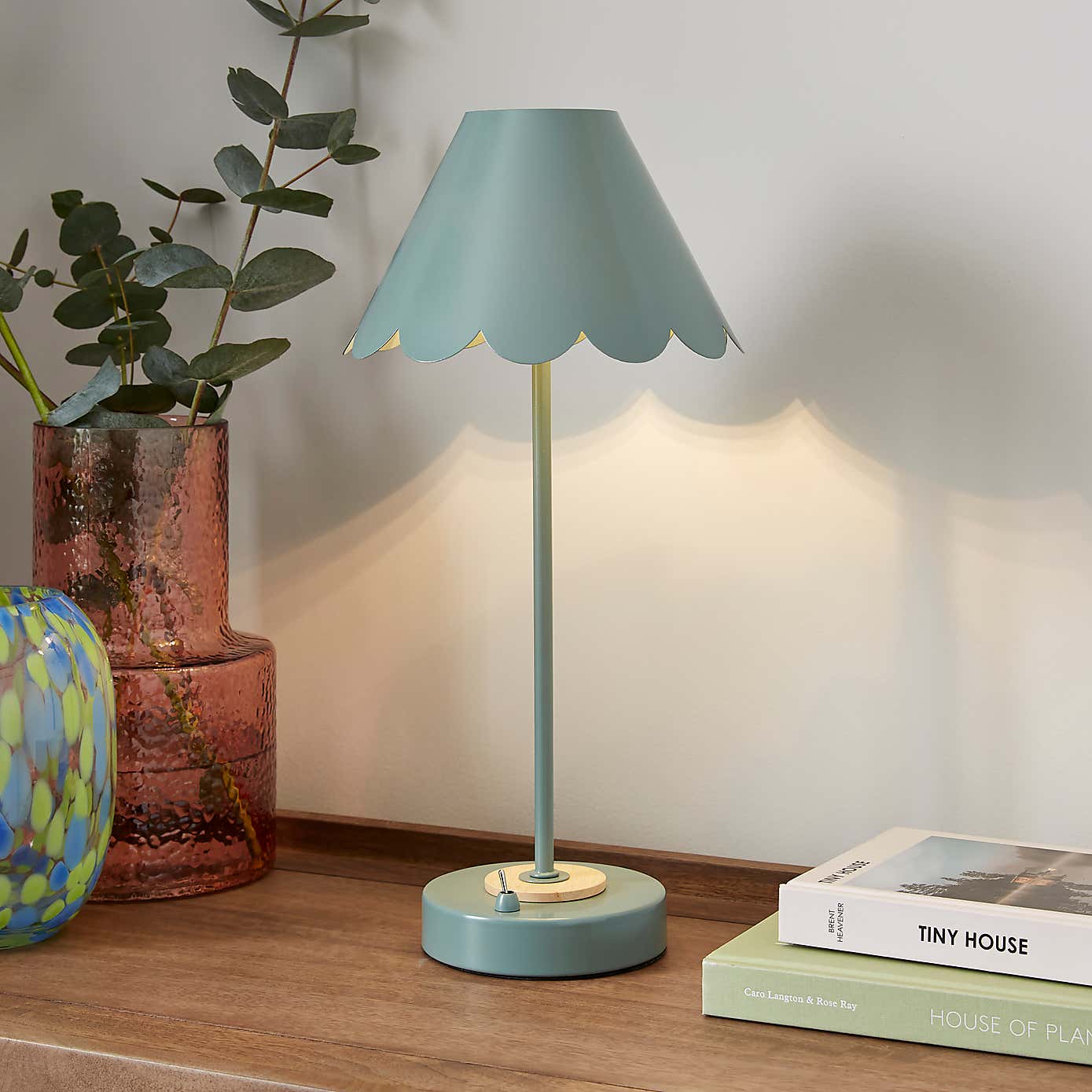 Remi Rechargeable Table Lamp