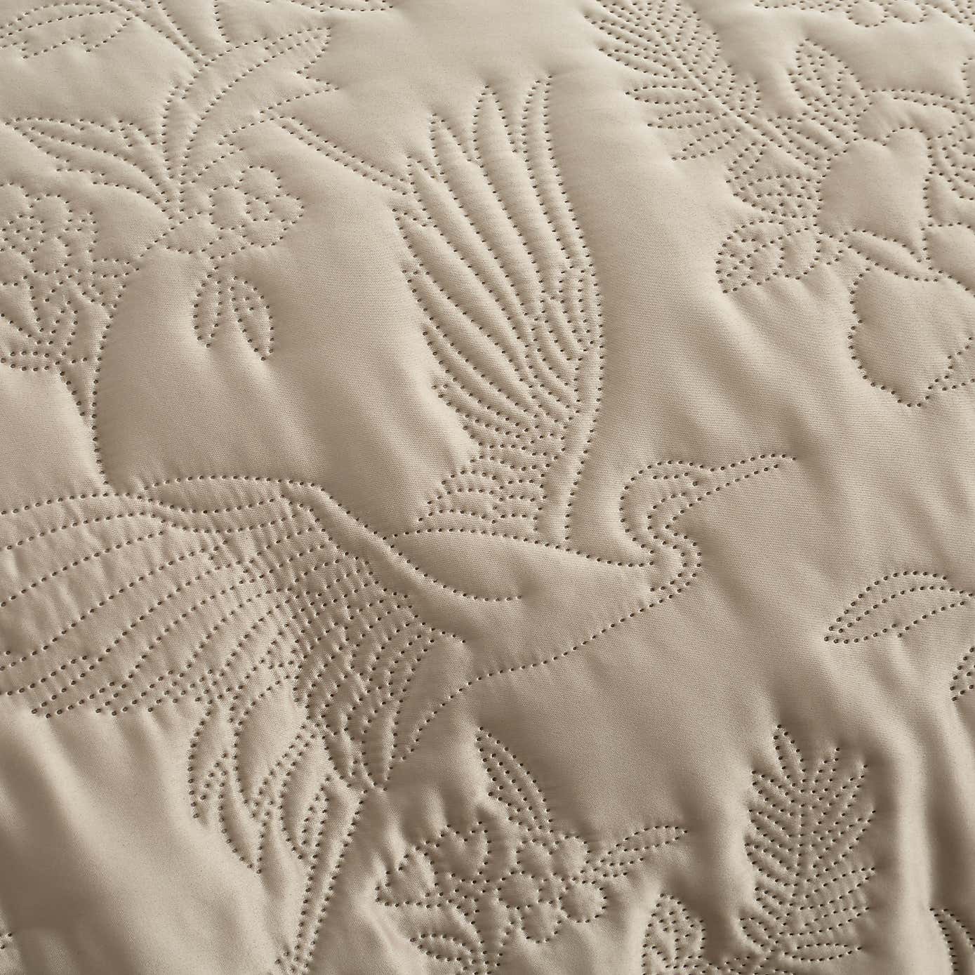 Luxe Heron Duvet Cover and Pillowcase Set