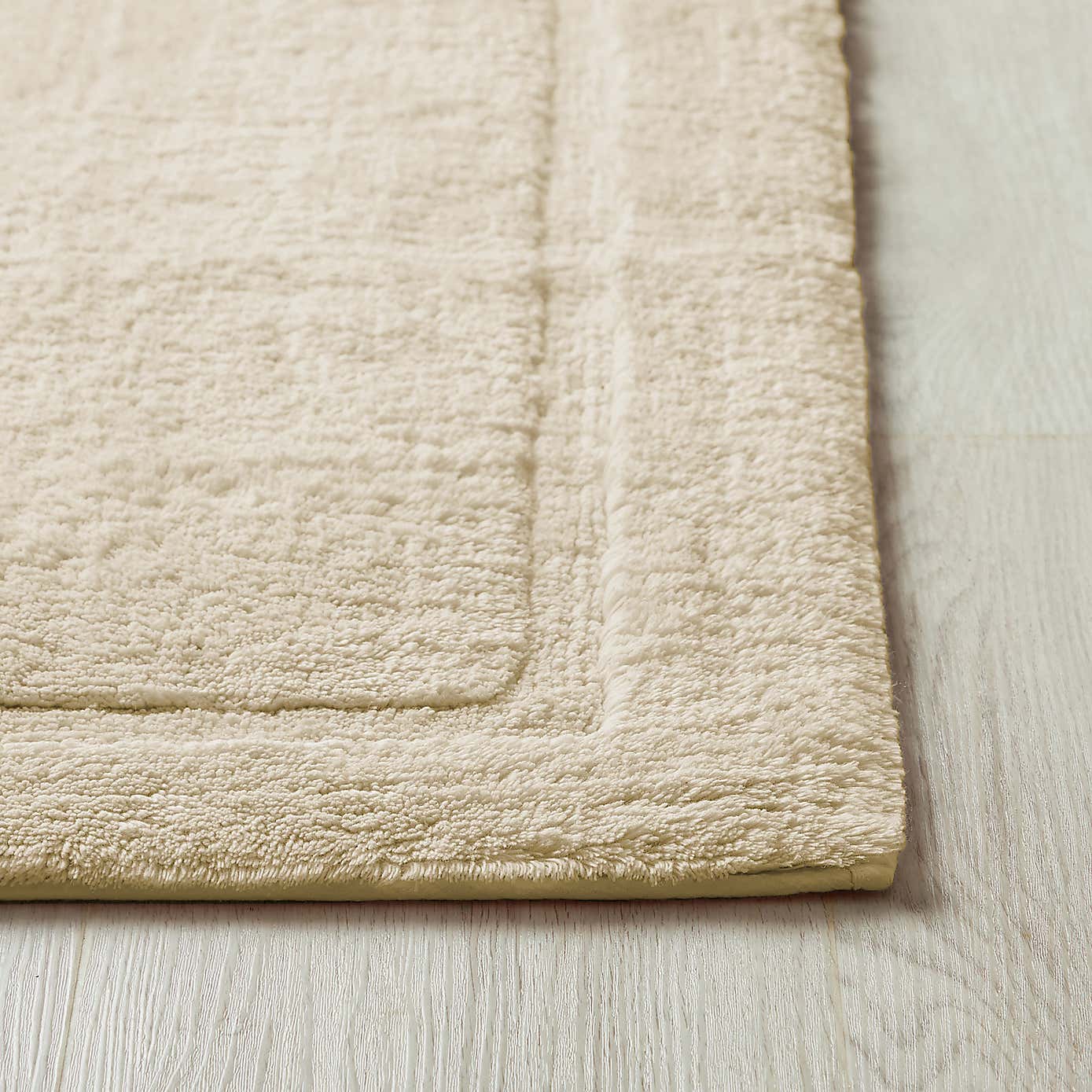 Dorma Sumptuously Soft Bath Mat