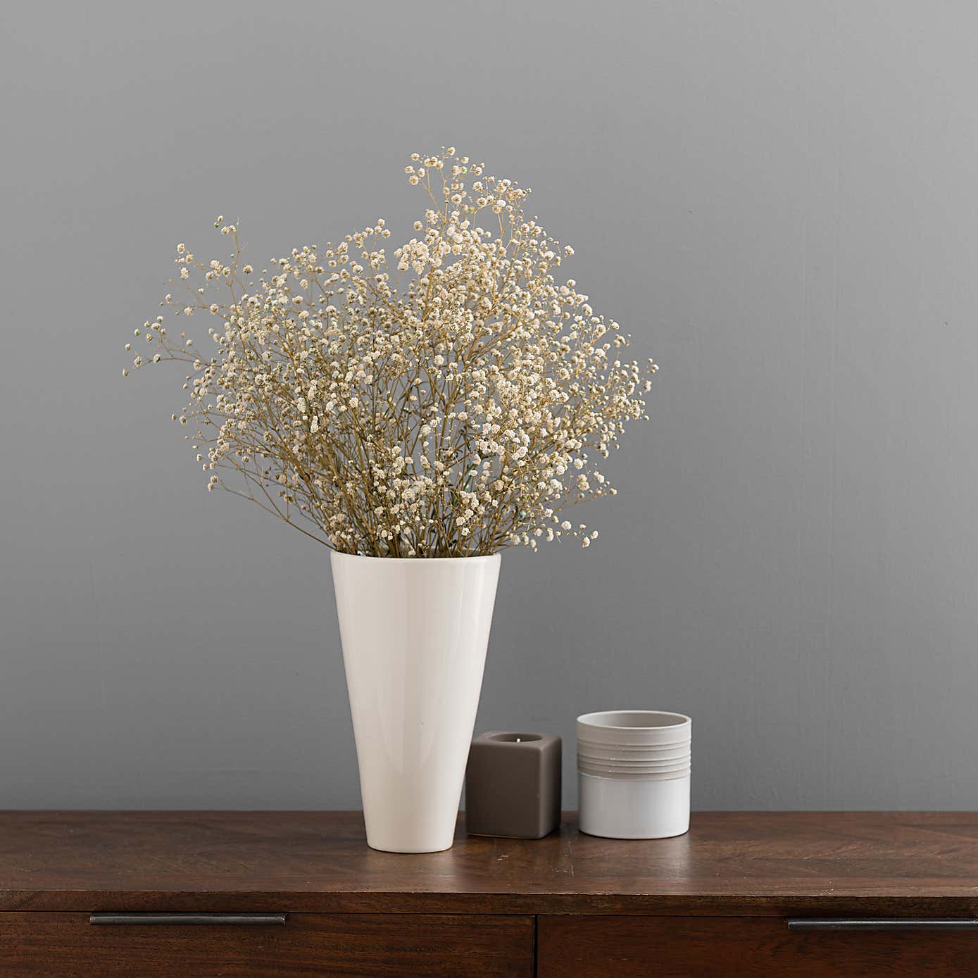 Dried White Gypsophila Bundle