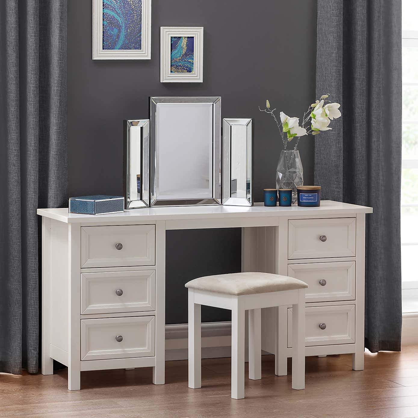 Maine Dressing Table