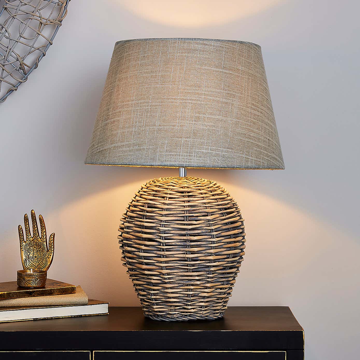 Lari Split Weave Wicker Table Lamp