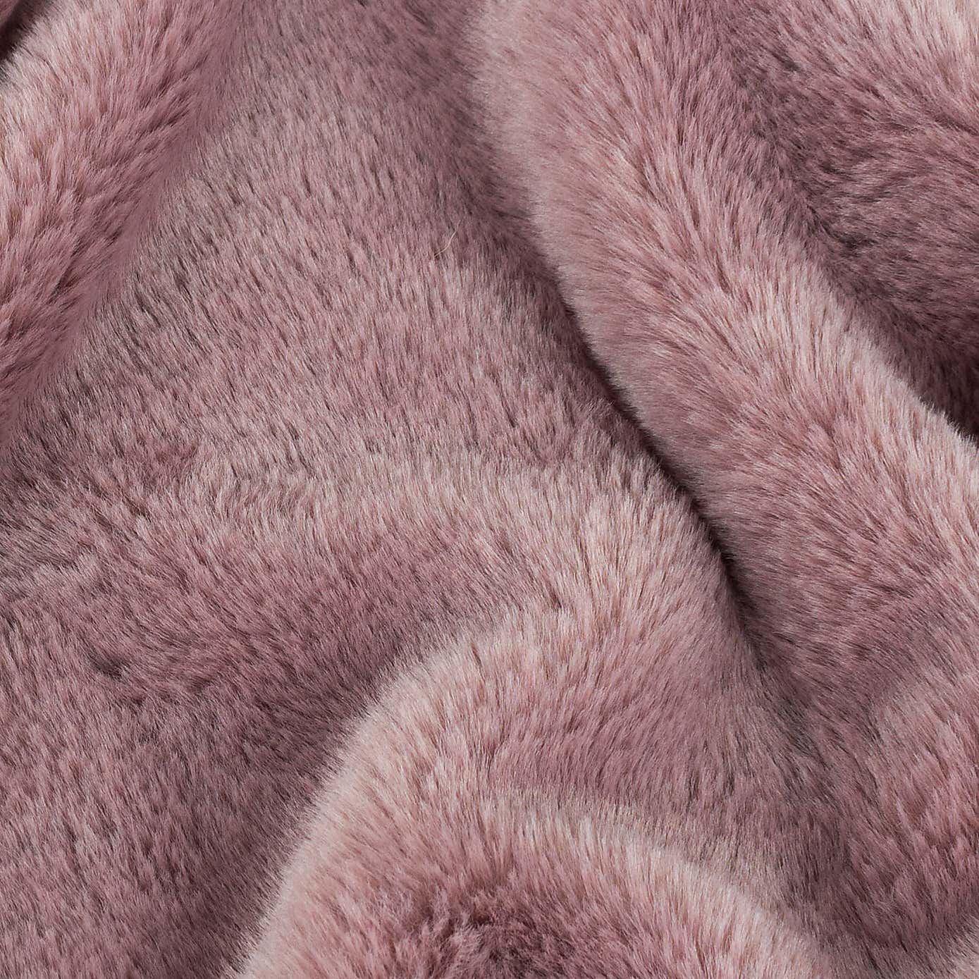 Kallu Faux Fur Throw
