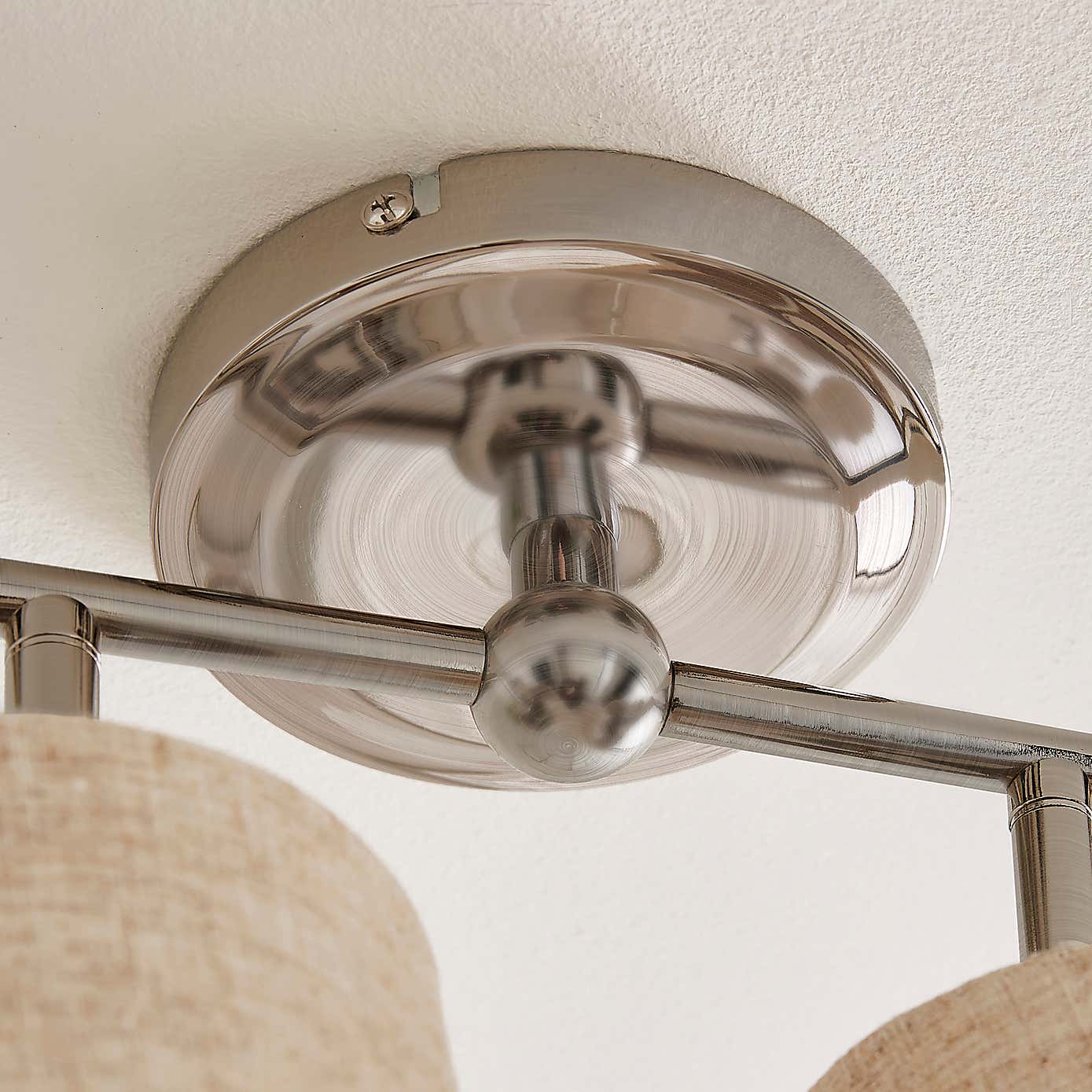 Preston 4 Light Adjustable Spotlight Bar